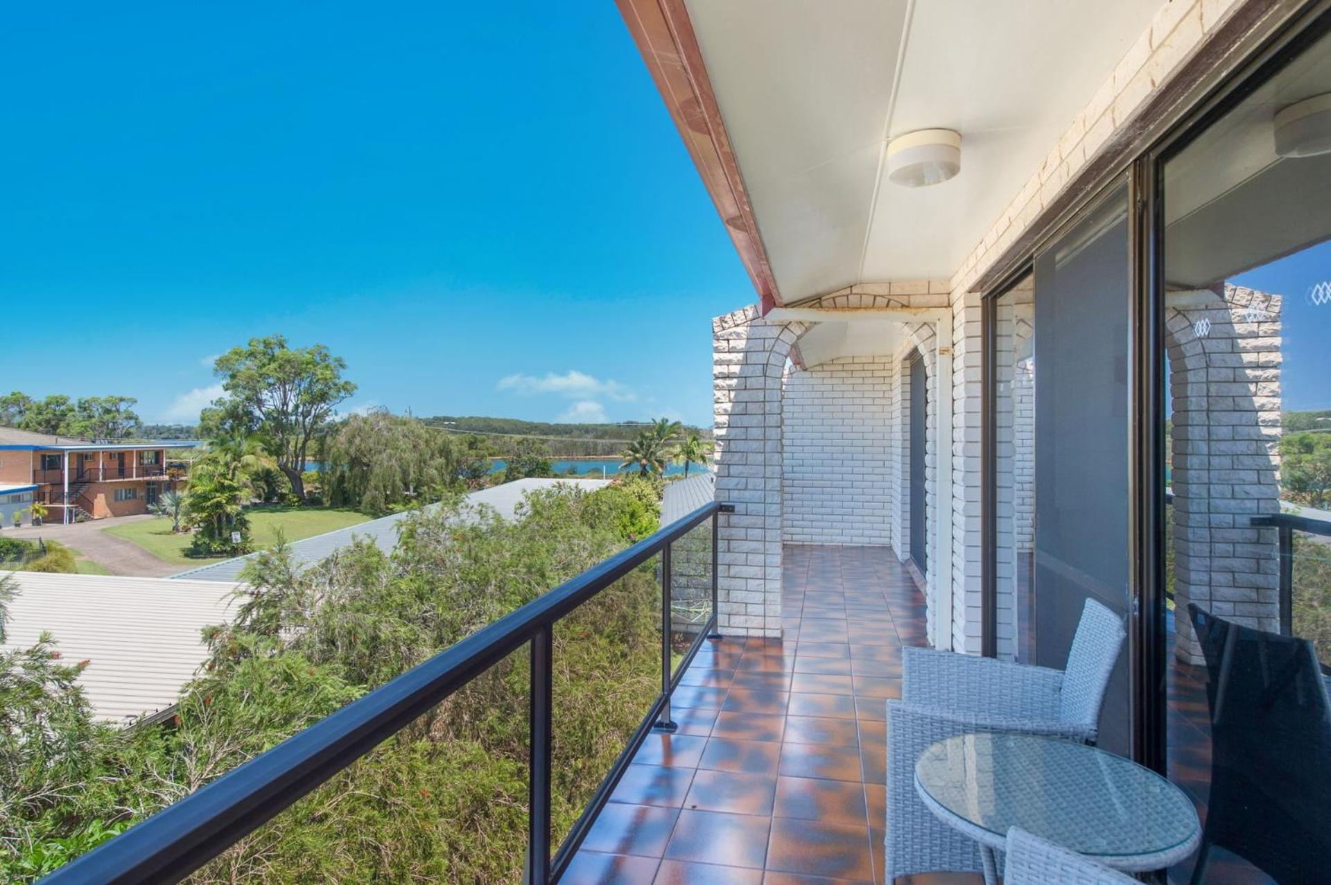 Relax at Riverview
