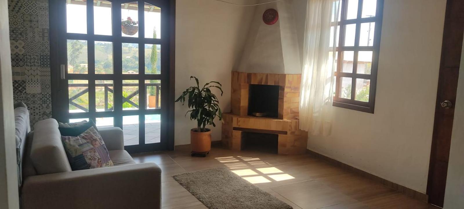 Hermosa casa campestre con hidropiscina