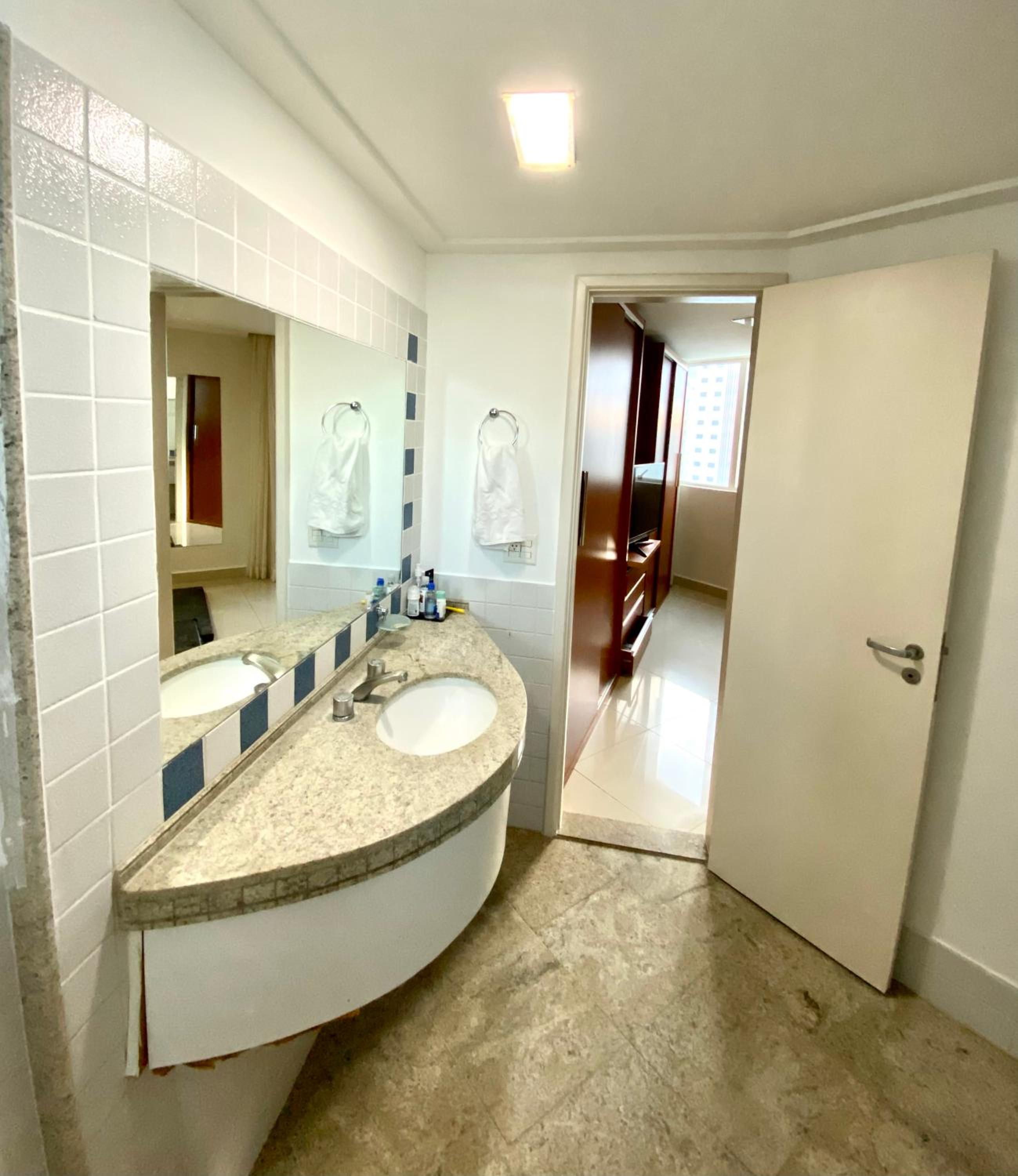 Special Flat Alto Padrão em Hotel na melhor Localização