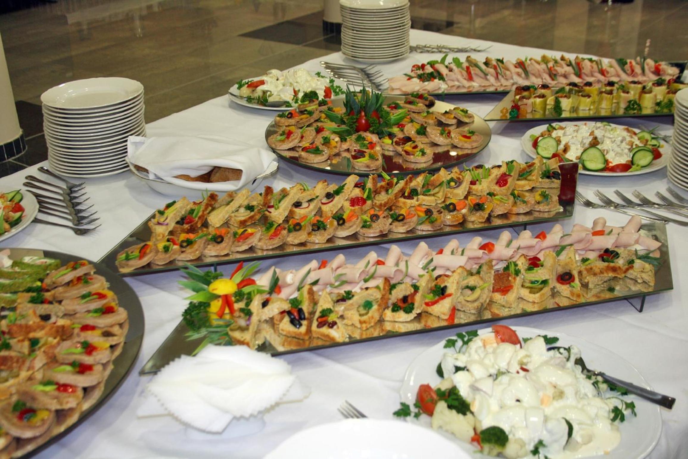Food & Beverage