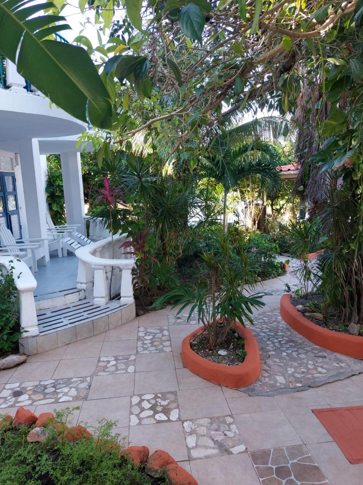 Cozy Villa Escape view 3