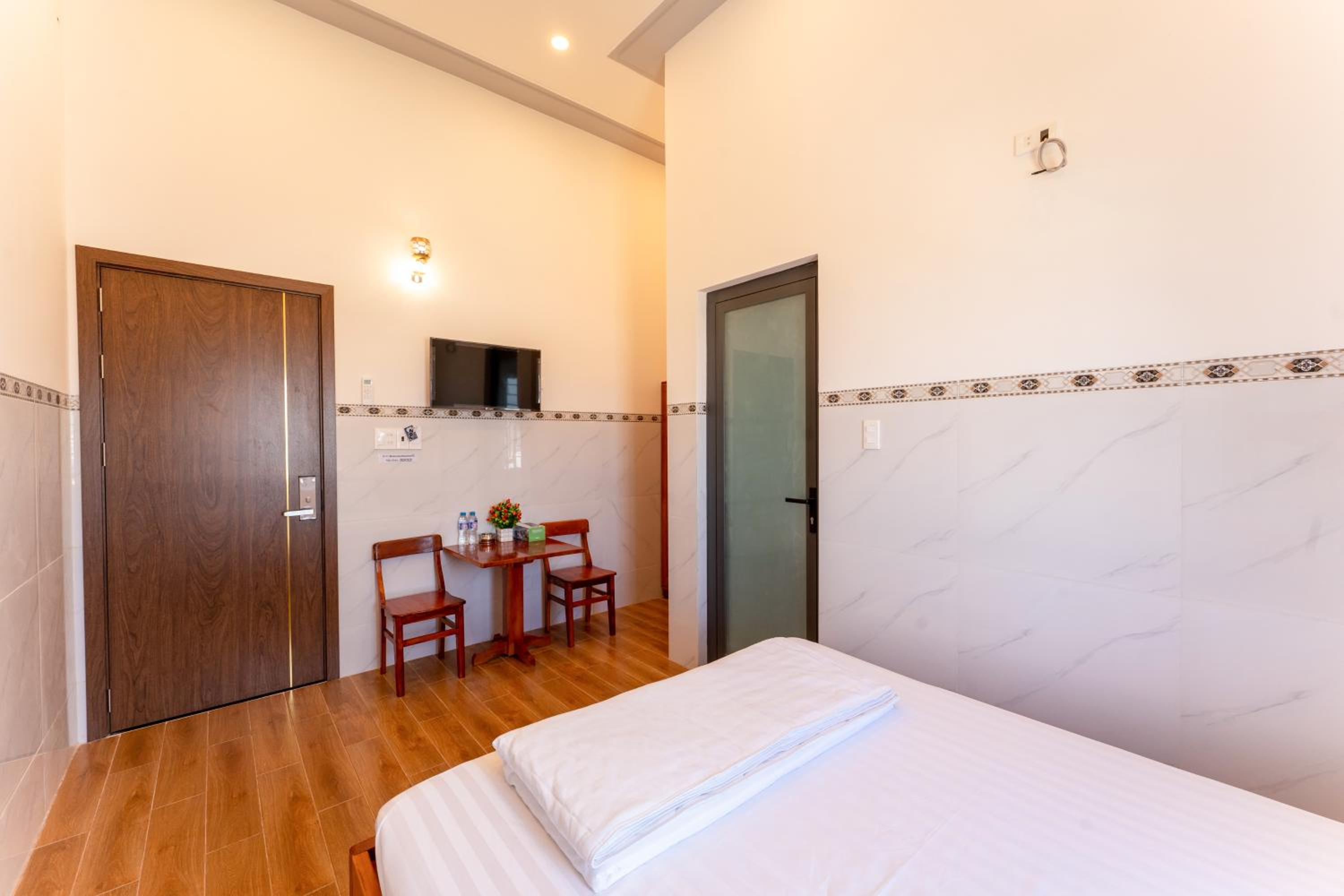 Homestay Bảo Châu - Nhơn Lý Quy Nhơn view 5
