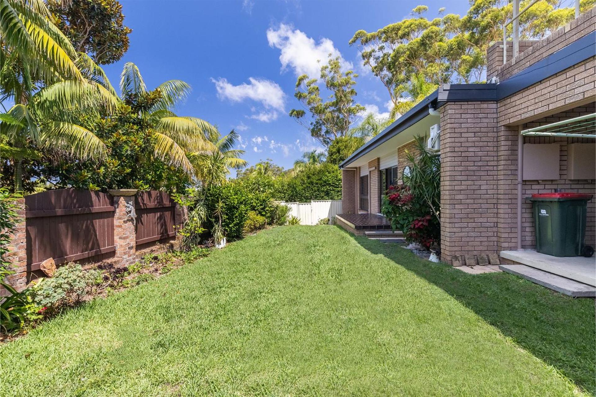 Galoola Hidden Gem, 2-97 Galoola Drive, Rooftop outdoor area with spectacular views, Wi-Fi, Air Conditioning, Pet Friendly