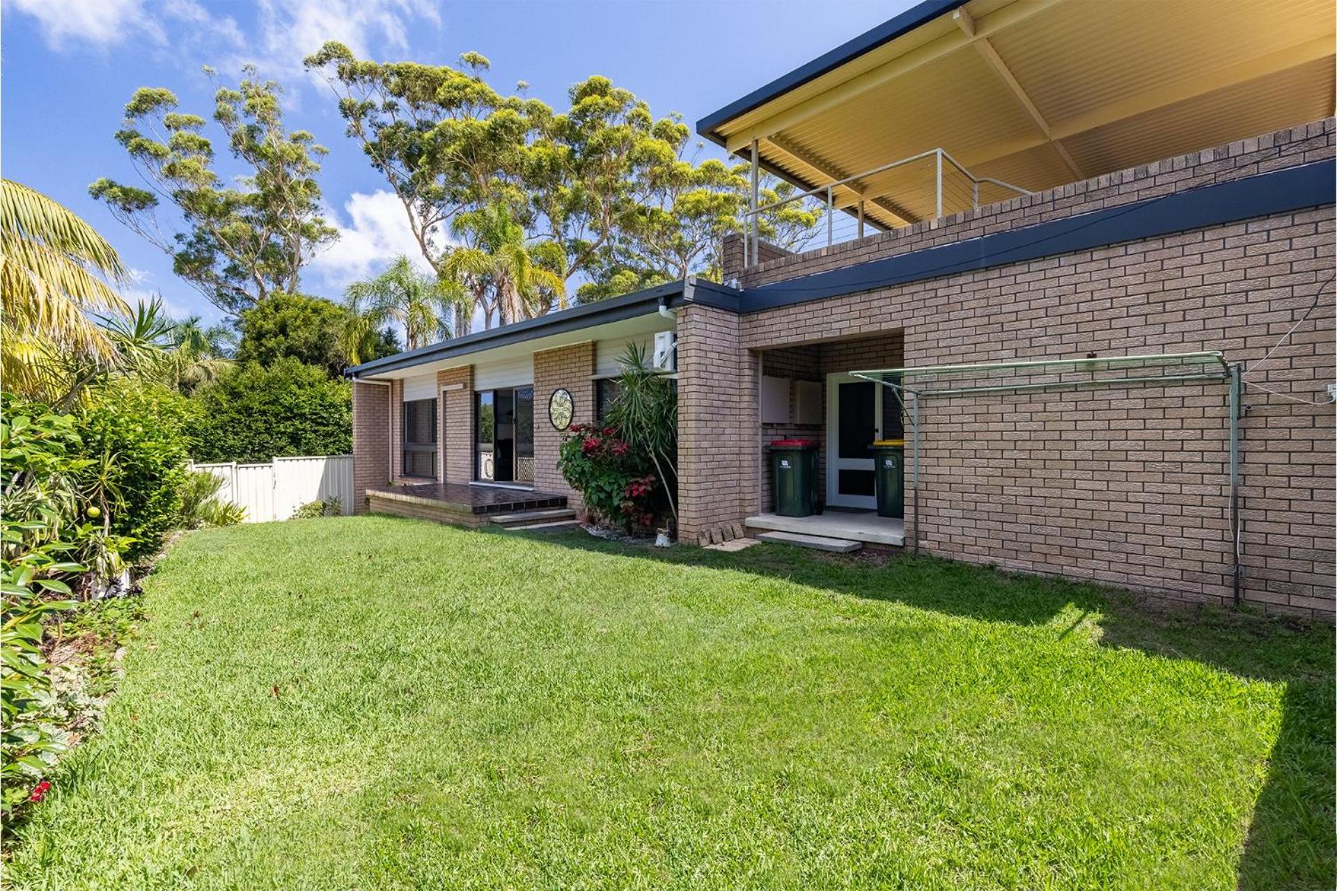 Galoola Hidden Gem, 2-97 Galoola Drive, Rooftop outdoor area with spectacular views, Wi-Fi, Air Conditioning, Pet Friendly