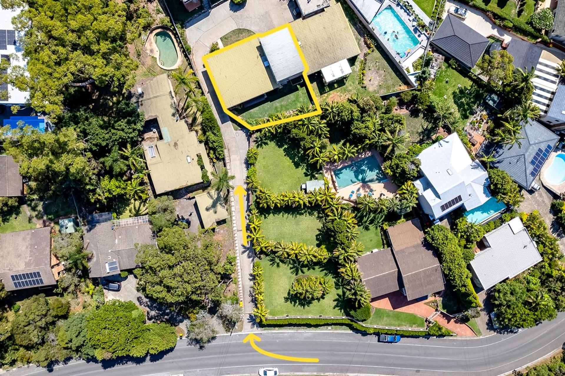 Galoola Hidden Gem, 2-97 Galoola Drive, Rooftop outdoor area with spectacular views, Wi-Fi, Air Conditioning, Pet Friendly