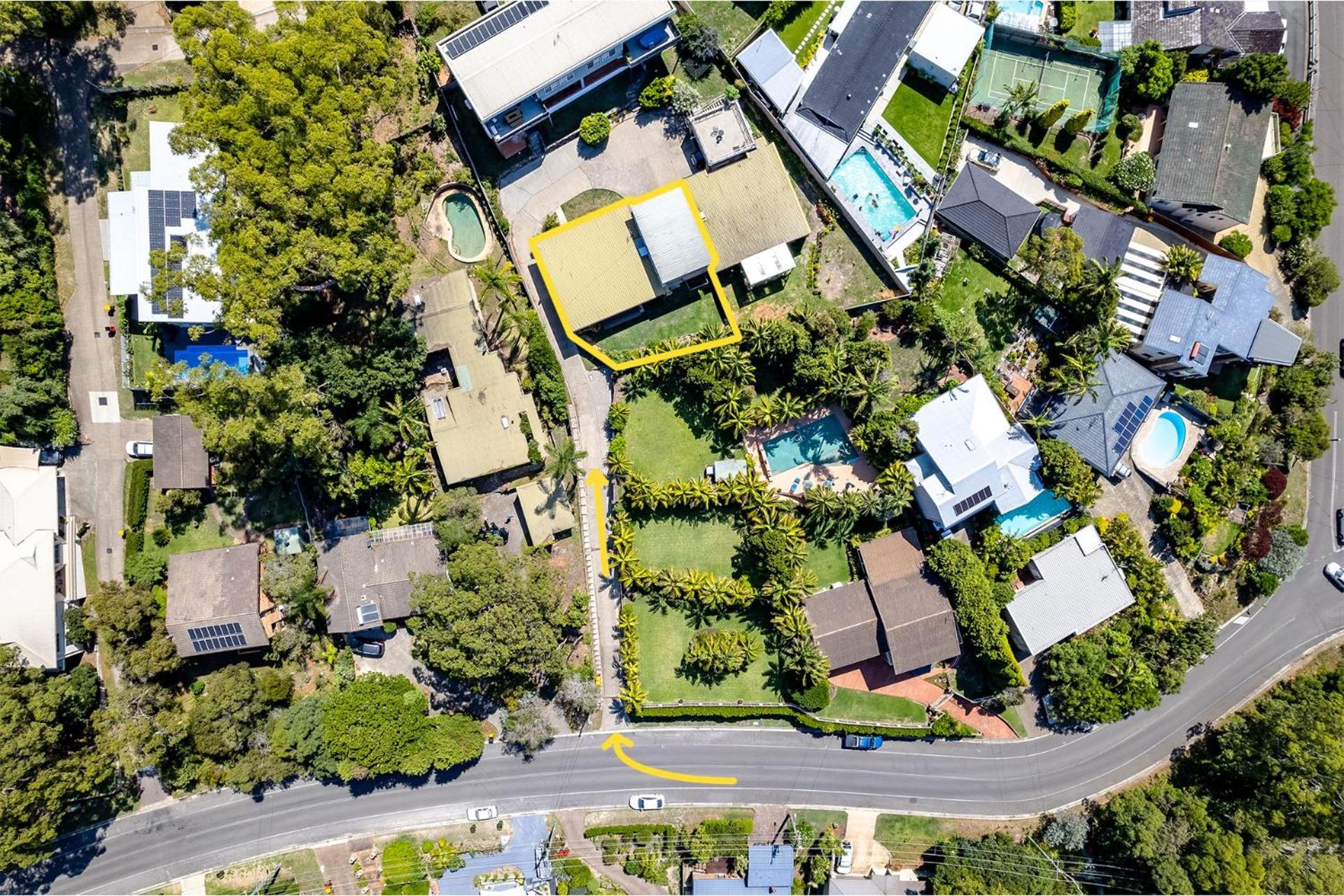 Galoola Hidden Gem, 2-97 Galoola Drive, Rooftop outdoor area with spectacular views, Wi-Fi, Air Conditioning, Pet Friendly