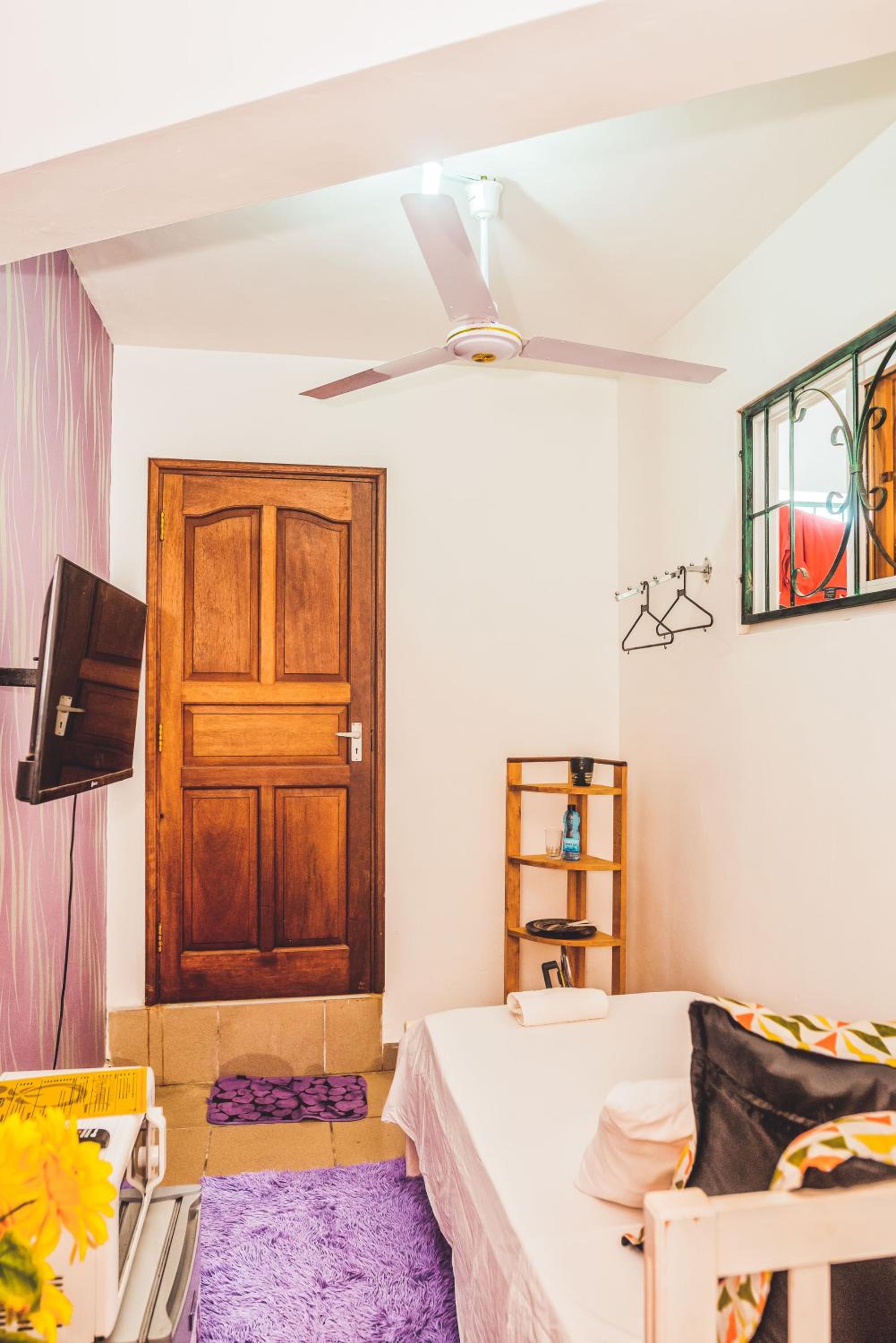 NYALI BEACHFRONT STUDIO APARTMENT view 4
