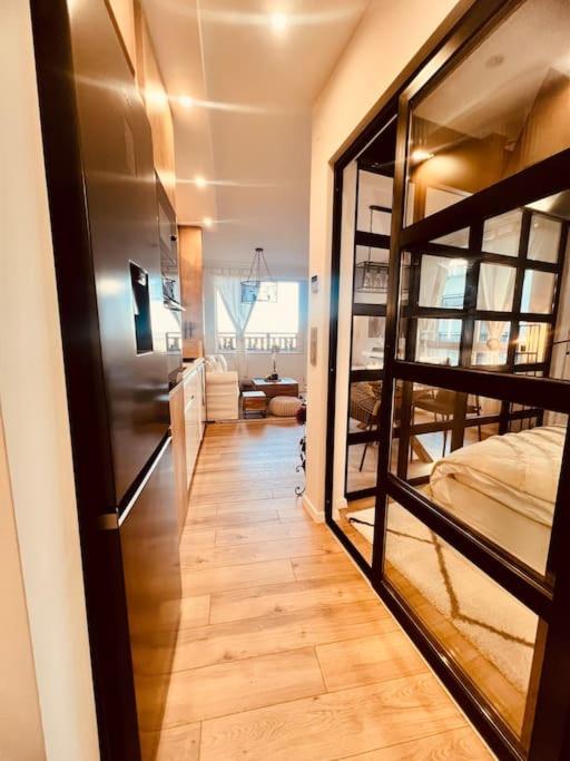 Bansko Vacations - Boutique lux design apartment Bansko Royal Towers - Property Image 2