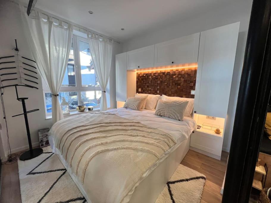 Bansko Vacations - Boutique lux design apartment Bansko Royal Towers - Property Image 10