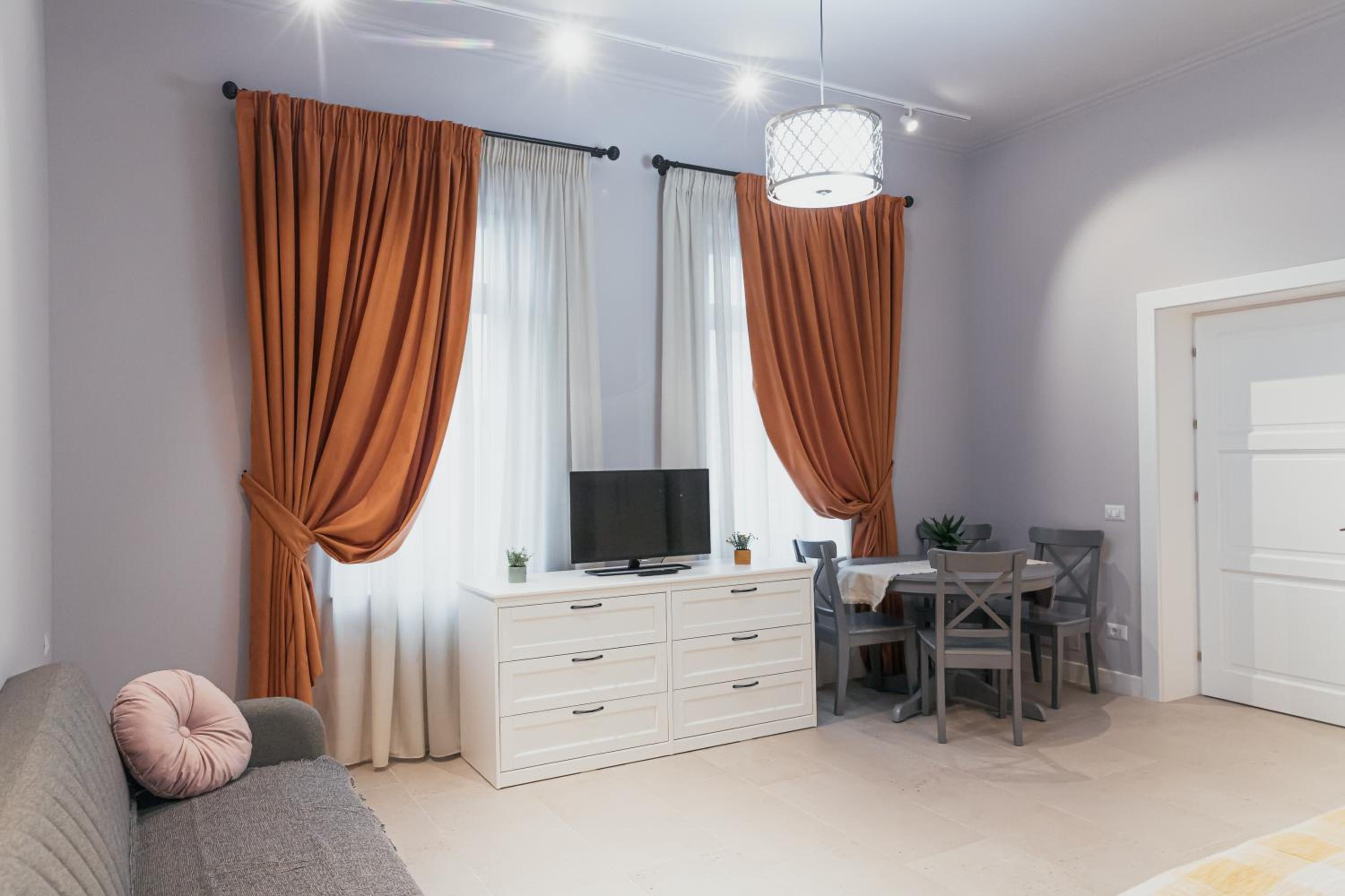 Academy Home, photo 36