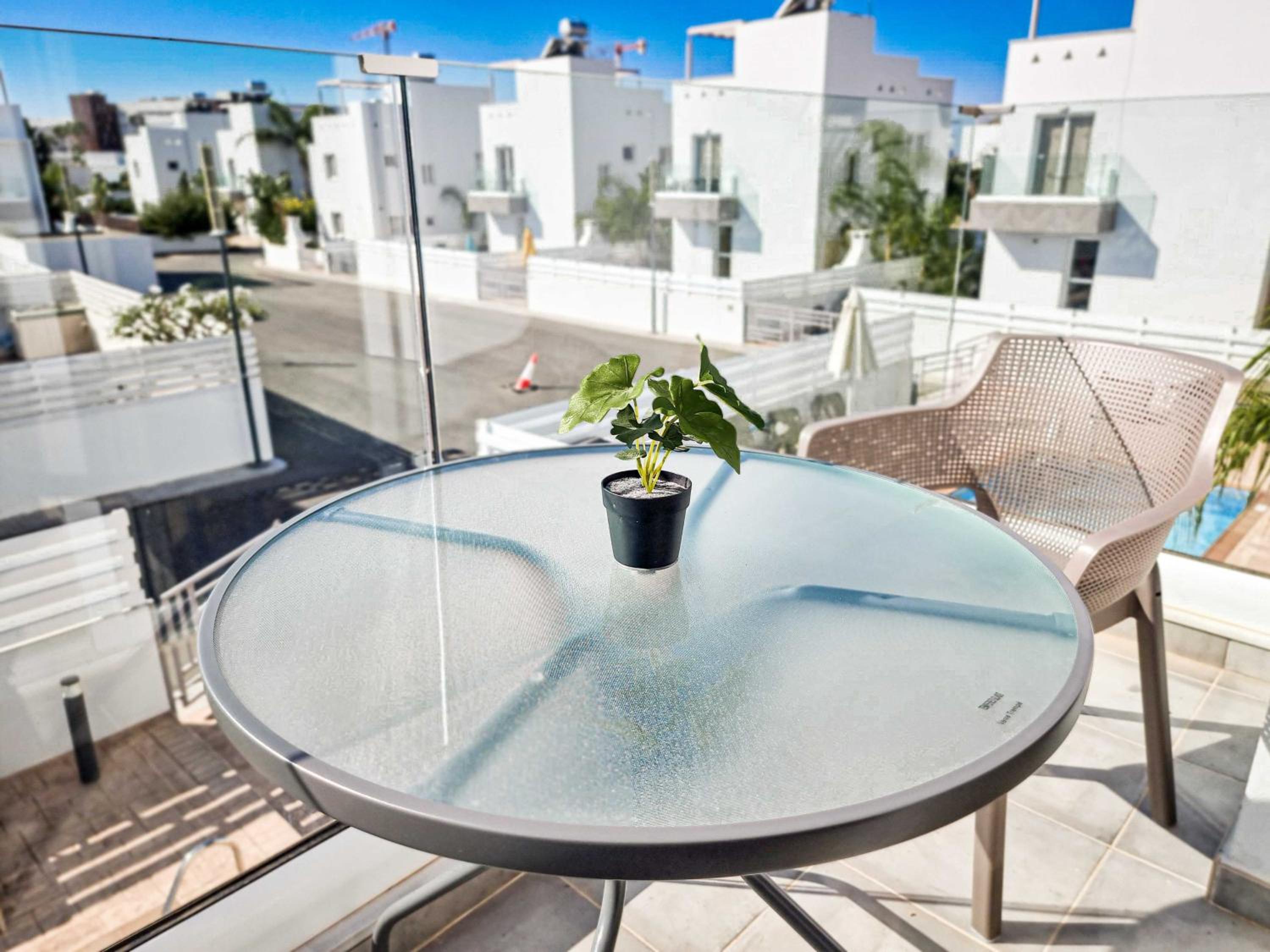 Hotel Nissi beach villa Magnolia - Image 1