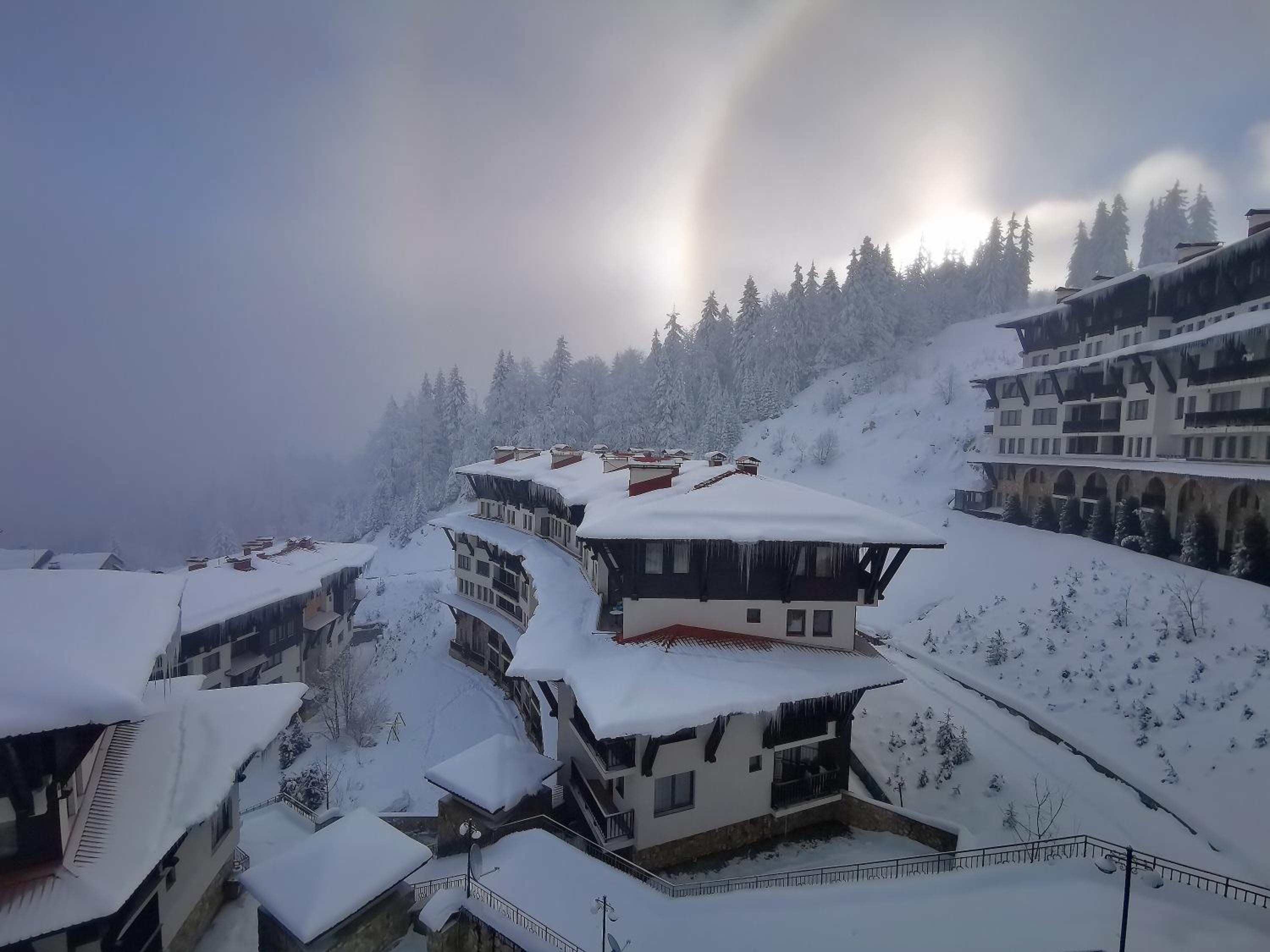 Viva 4 Apartment ski to the door complex Grand Monastery Pamporovo