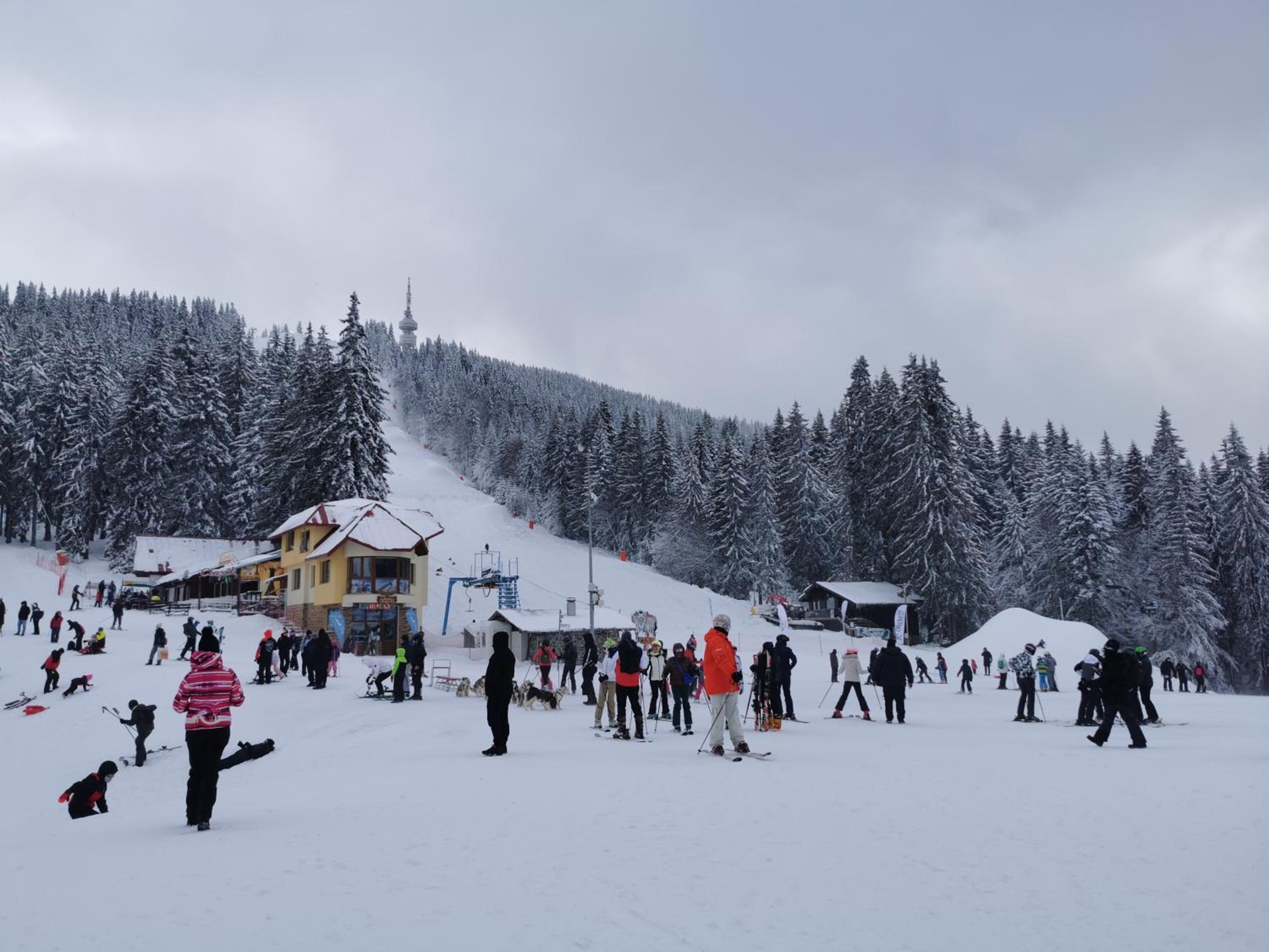Viva 4 Apartment ski to the door complex Grand Monastery Pamporovo