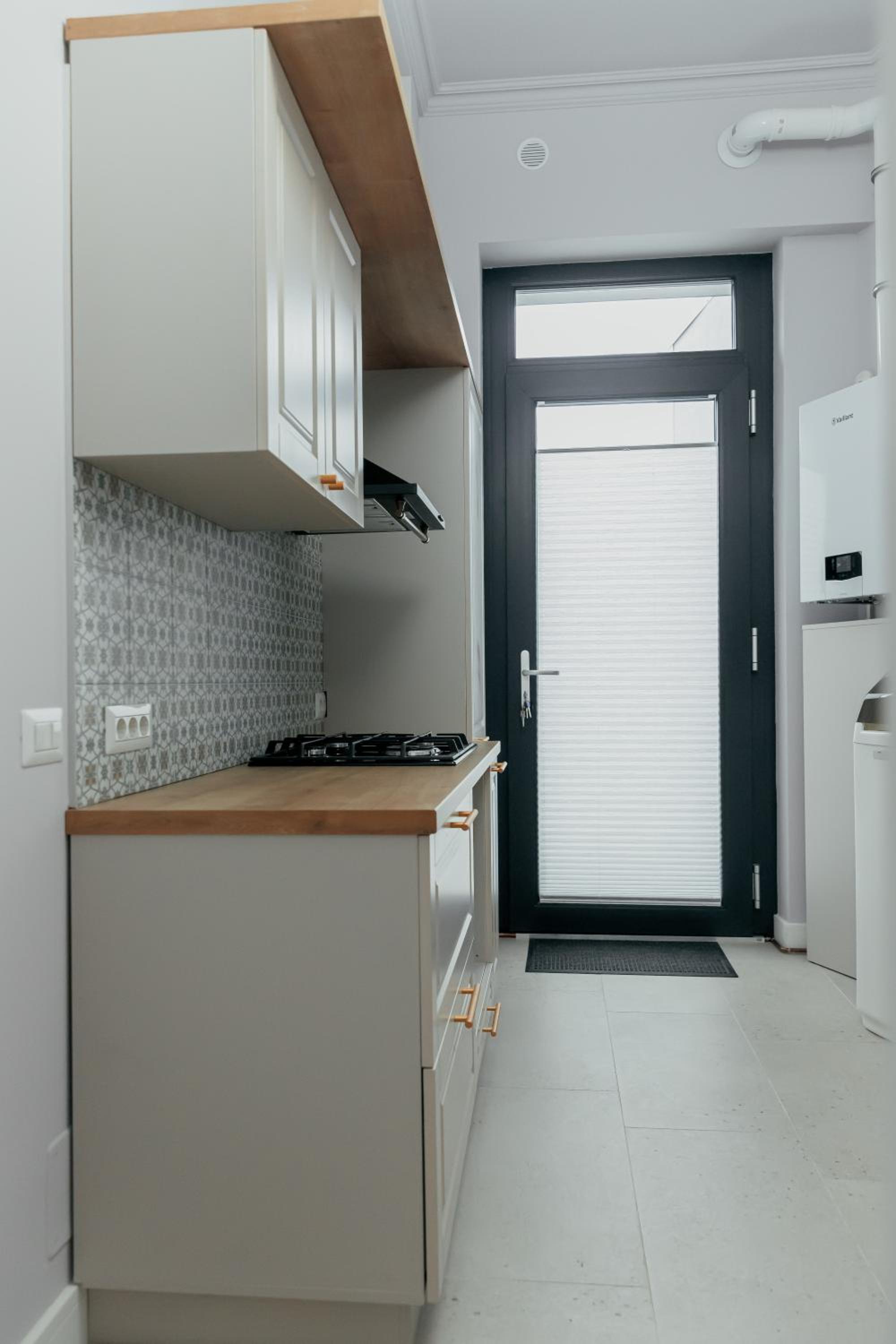 Academy Home, photo 20