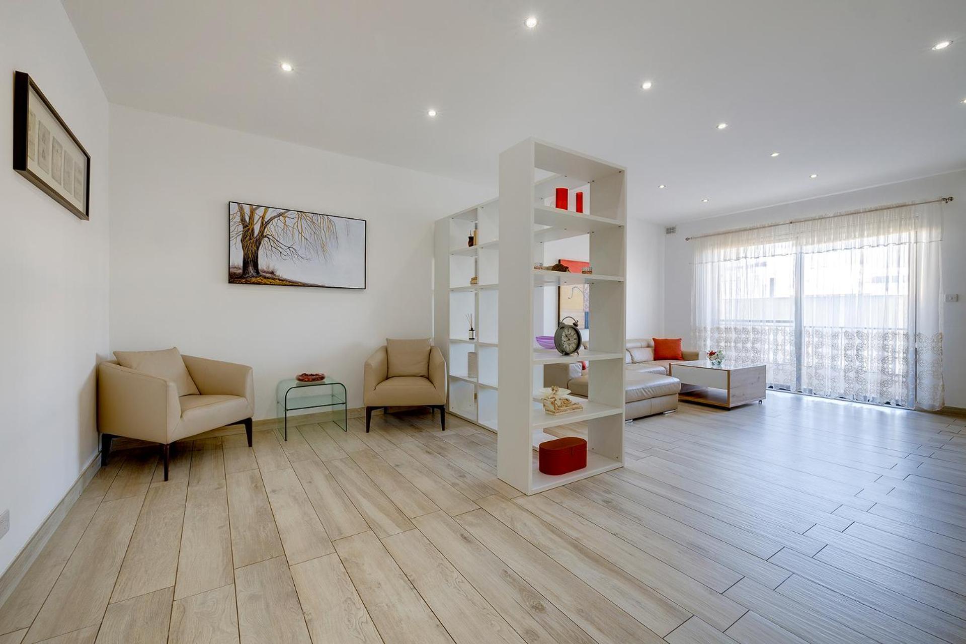 Stylish 3 Bedroom Holiday Apartment in St Julians photo 5