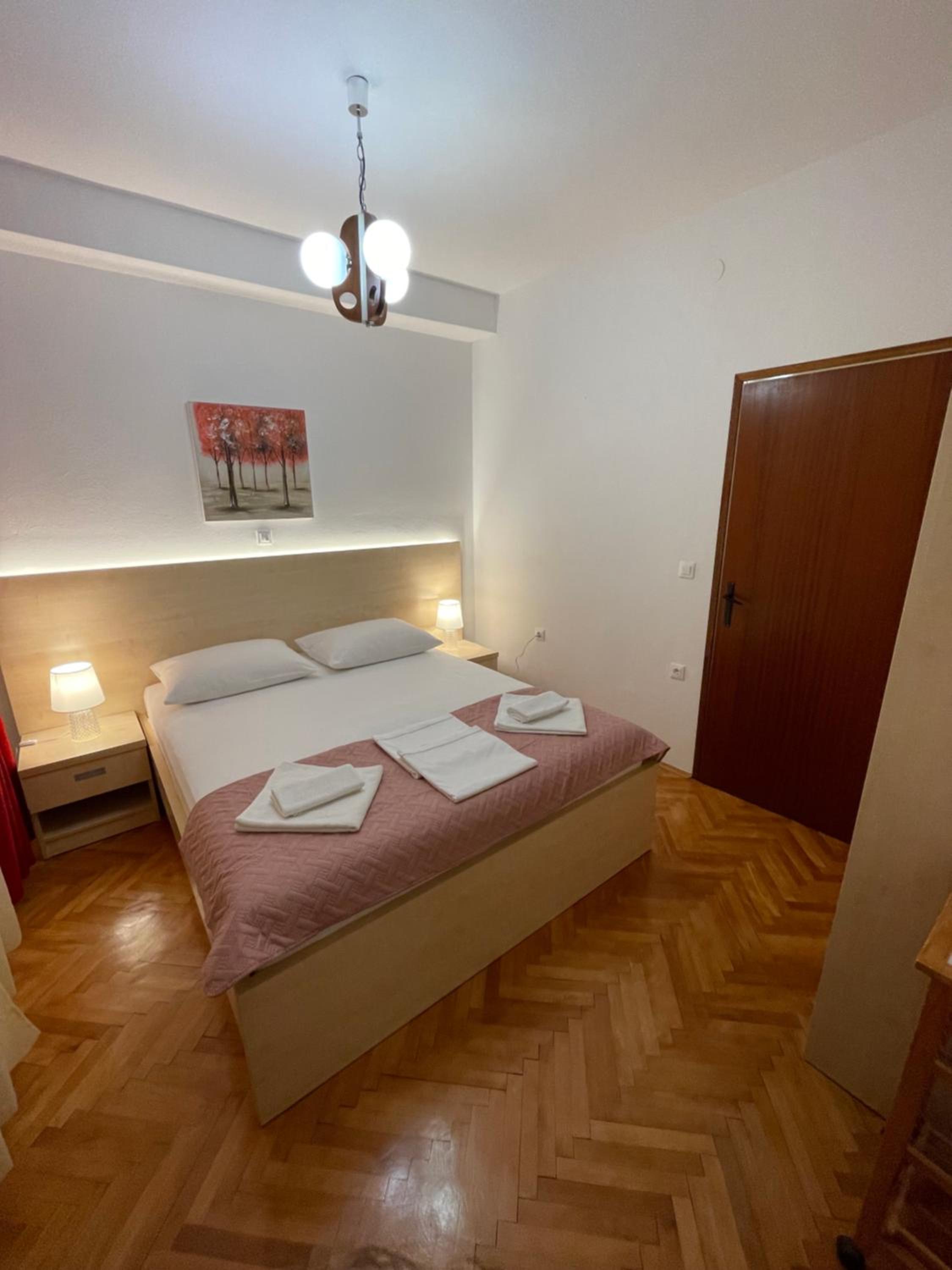 Apartmani Dragica view 3