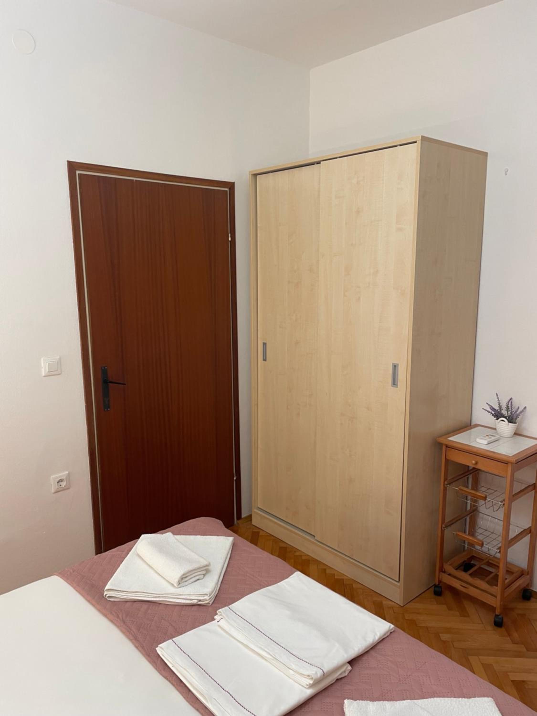 Apartmani Dragica view 2