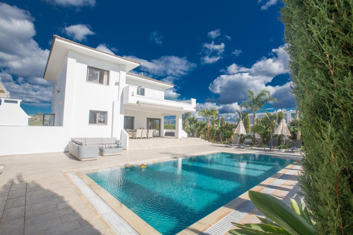 Protaras Holiday Villa De2