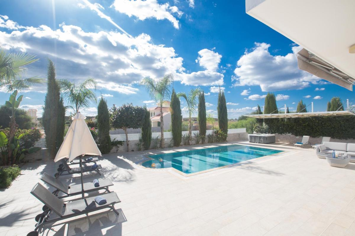 Protaras Holiday Villa De2