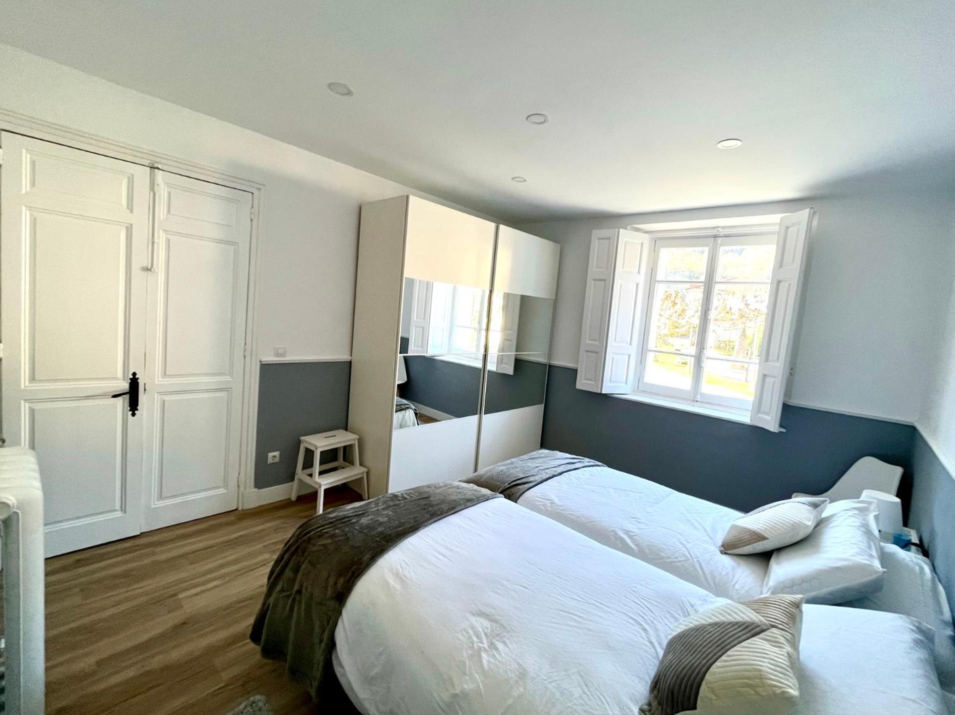 Casa Vizcaya, Casa rural para grupos de hasta 20 personas en Lanestosa, ideal para reuniones y celebraciones tranquilas
