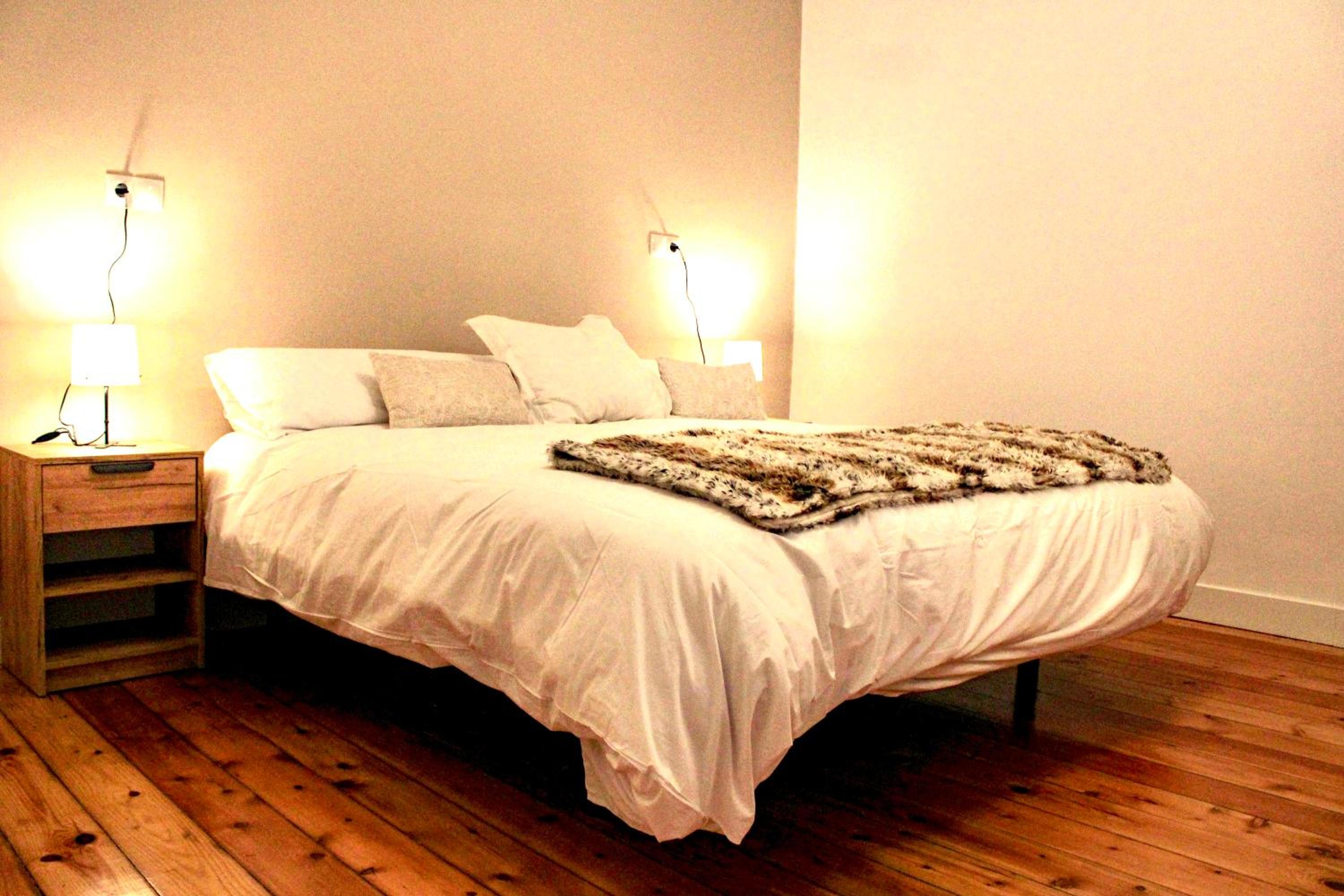 Casa Vizcaya, Casa rural para grupos de hasta 20 personas en Lanestosa, ideal para reuniones y celebraciones tranquilas
