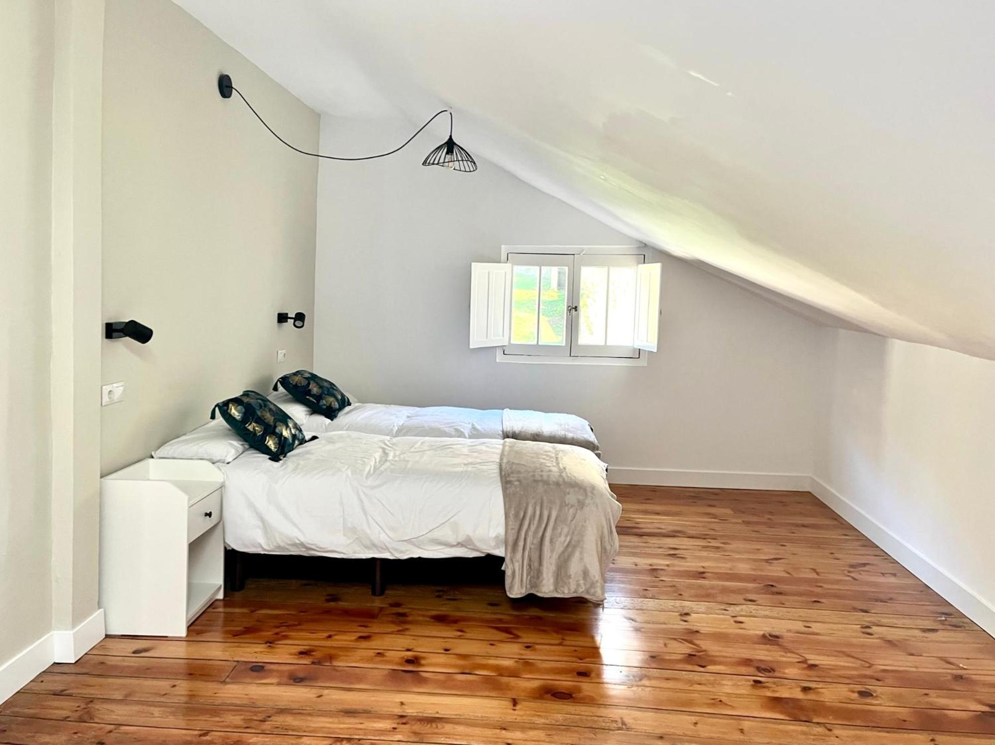 Casa Vizcaya, Casa rural para grupos de hasta 20 personas en Lanestosa, ideal para reuniones y celebraciones tranquilas