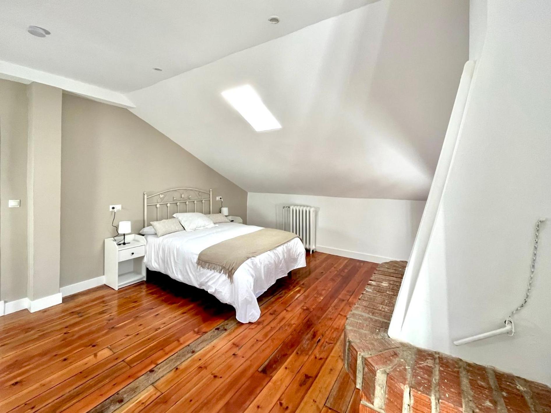 Casa Vizcaya, Casa rural para grupos de hasta 20 personas en Lanestosa, ideal para reuniones y celebraciones tranquilas