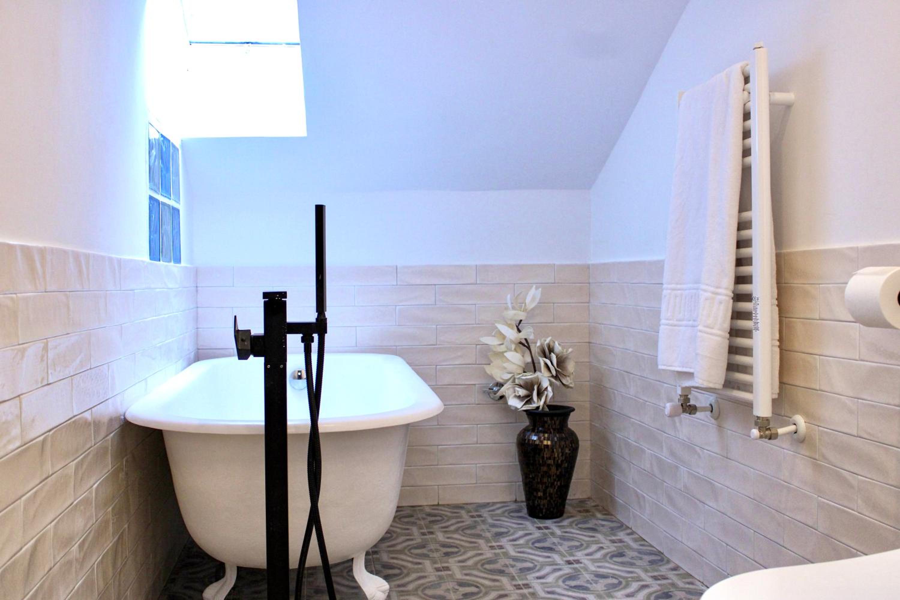 Casa Vizcaya, Casa rural para grupos de hasta 20 personas en Lanestosa, ideal para reuniones y celebraciones tranquilas