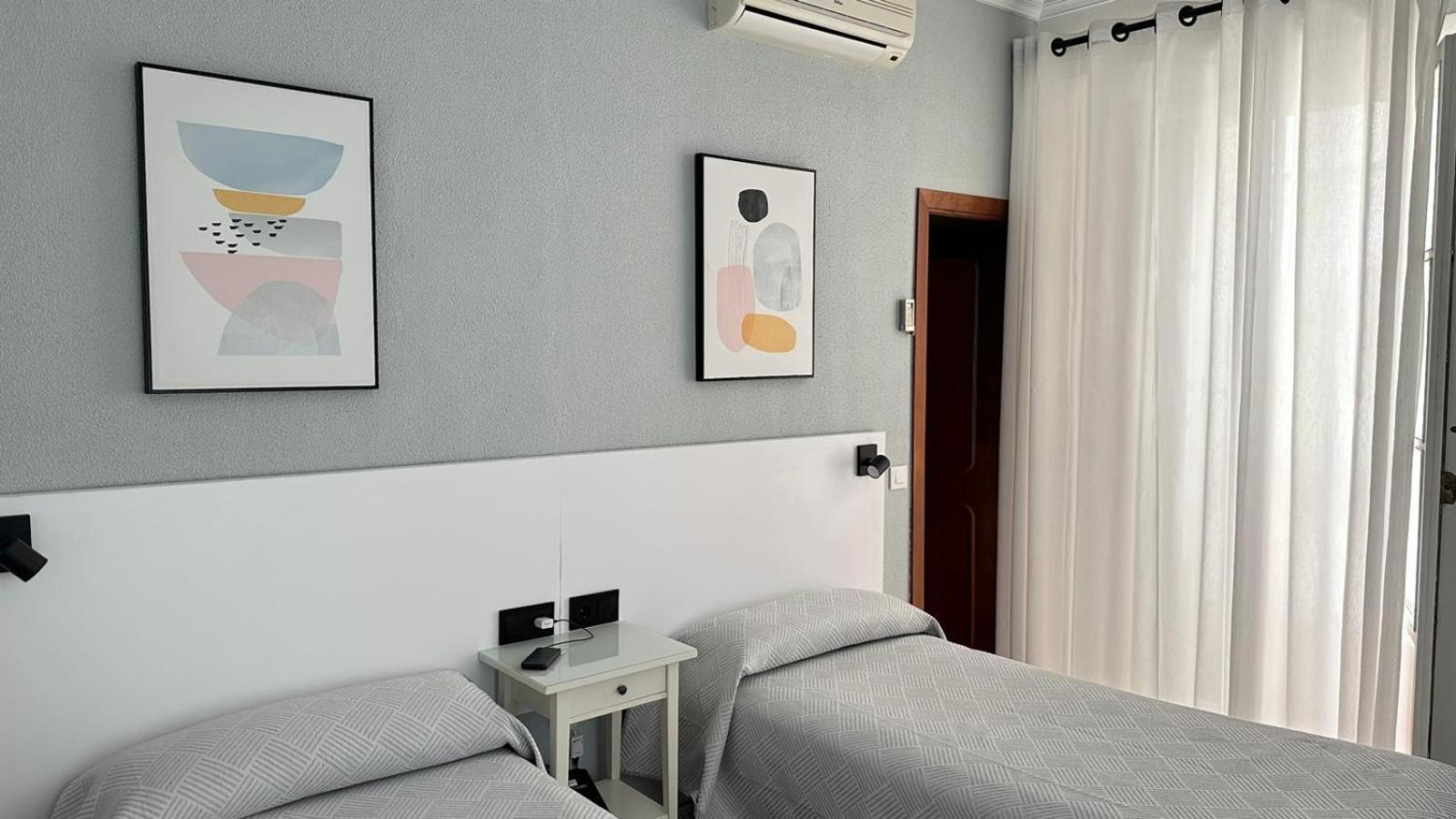 Hostal Bahía