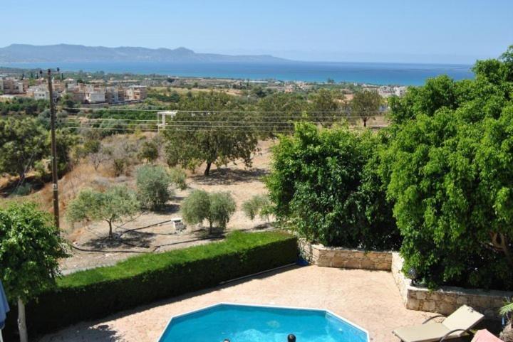 Sunray Villa - Luxury Villa with Private Pool