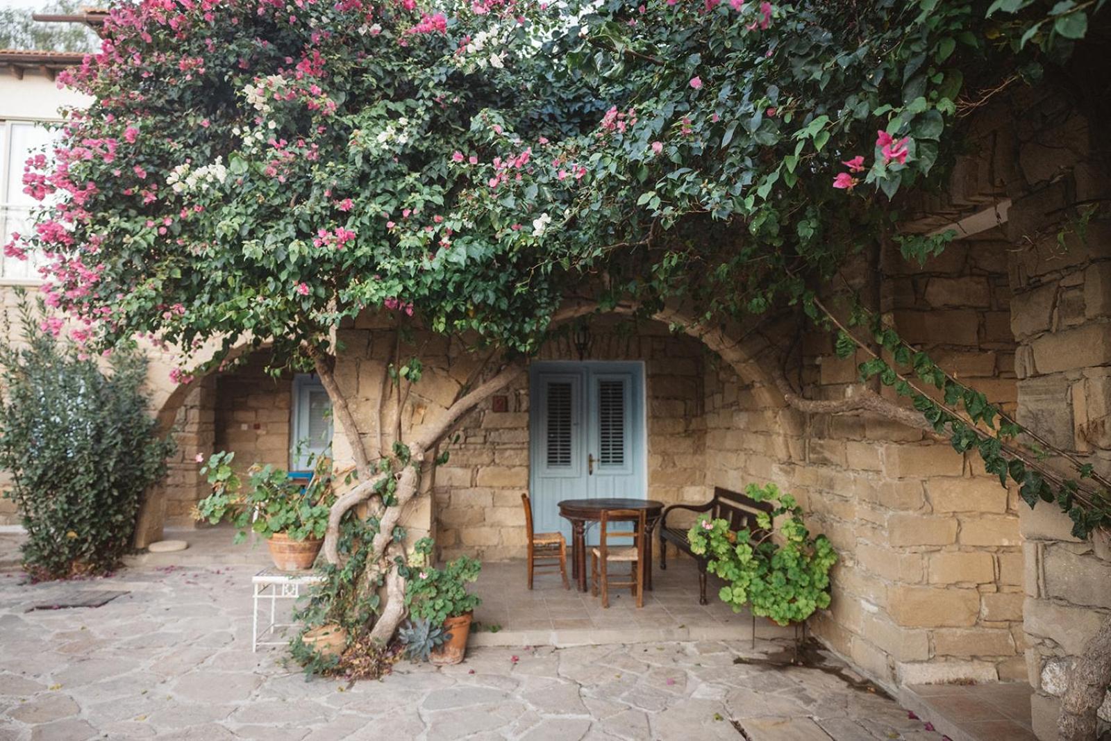 Cyprus Villages - Hotel & Restaurant - Central Location - Bed & Breakfast With Access To Pool And Stunning Views