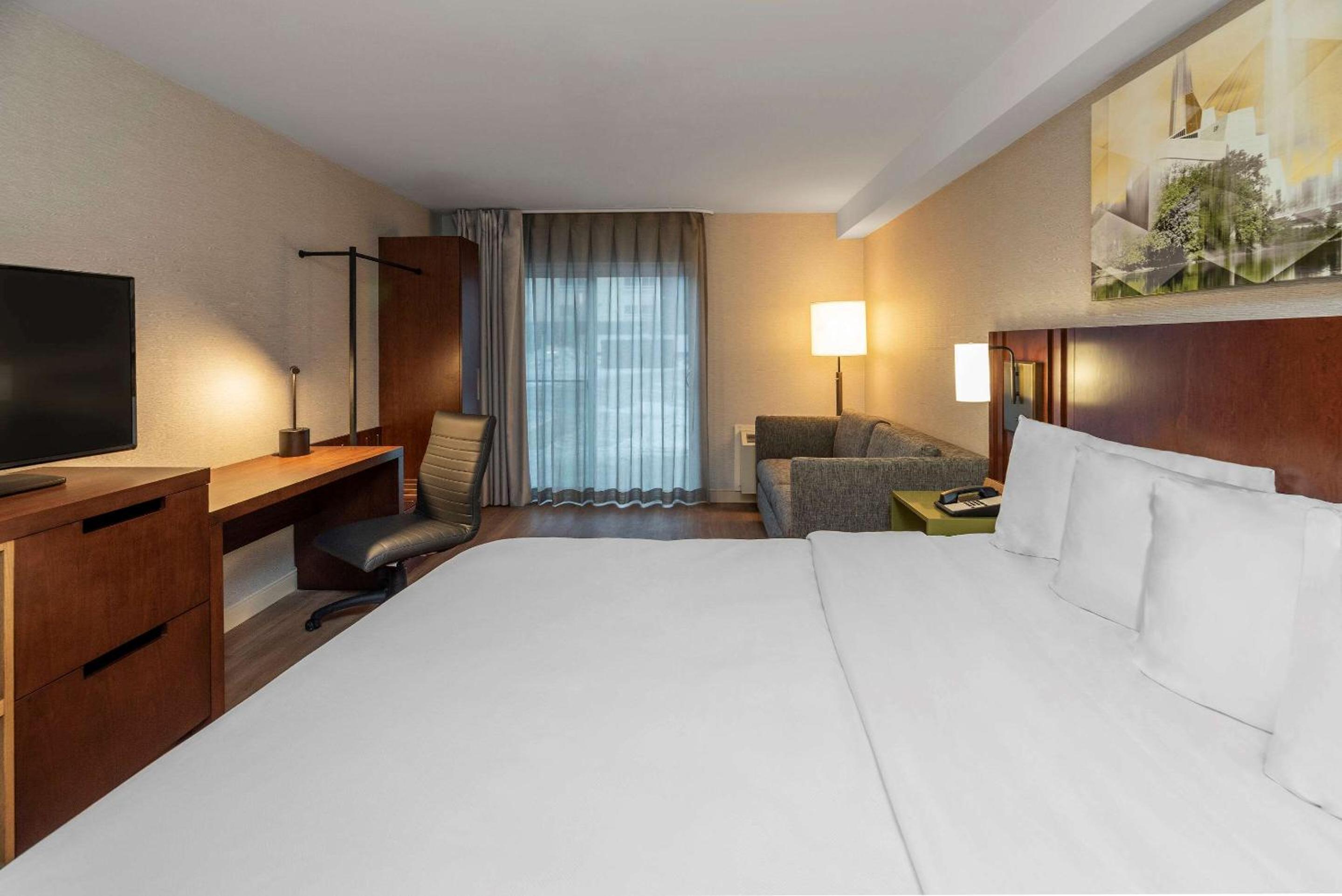 Comfort Inn