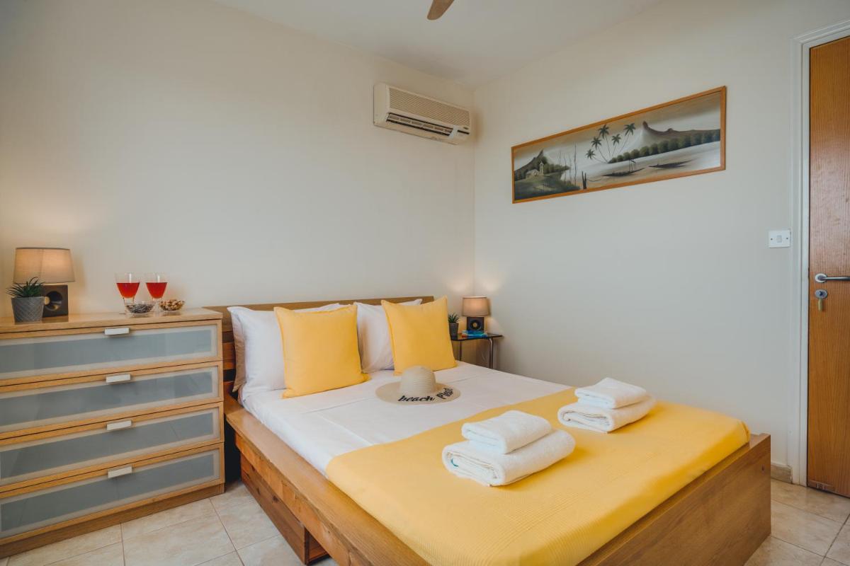 Apartment White Rose