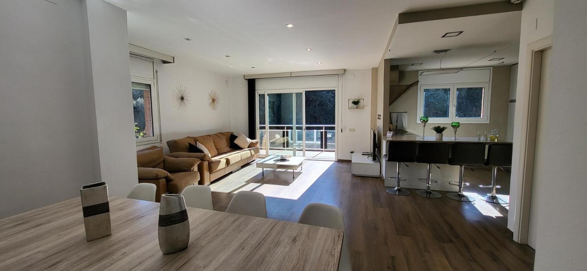 Casa en Alella, Barcelona view 2