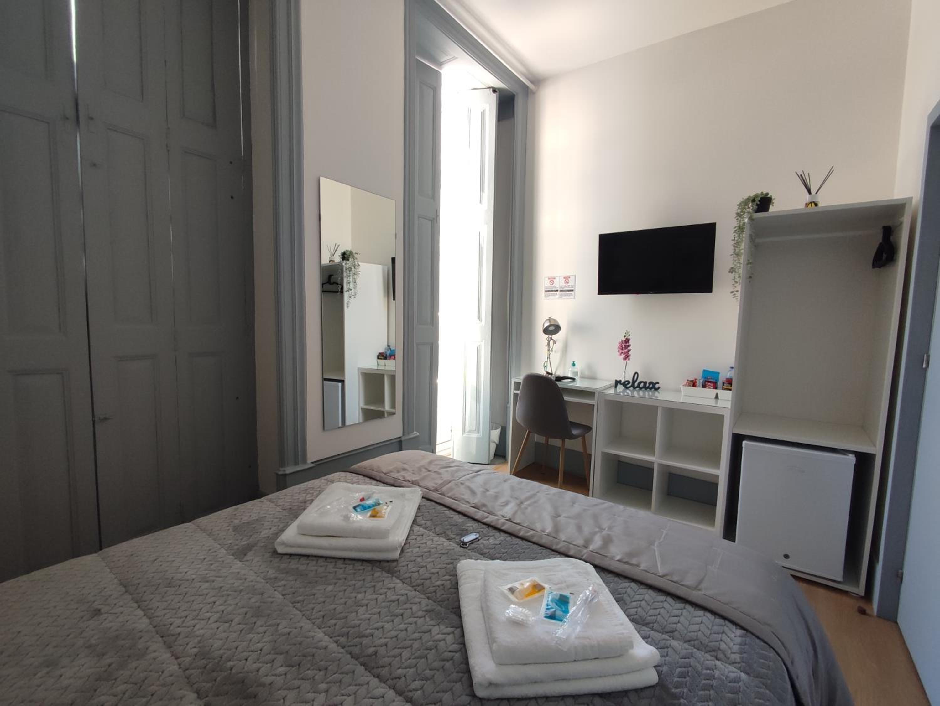 Vila Santa Cruz Guest House - Image 5