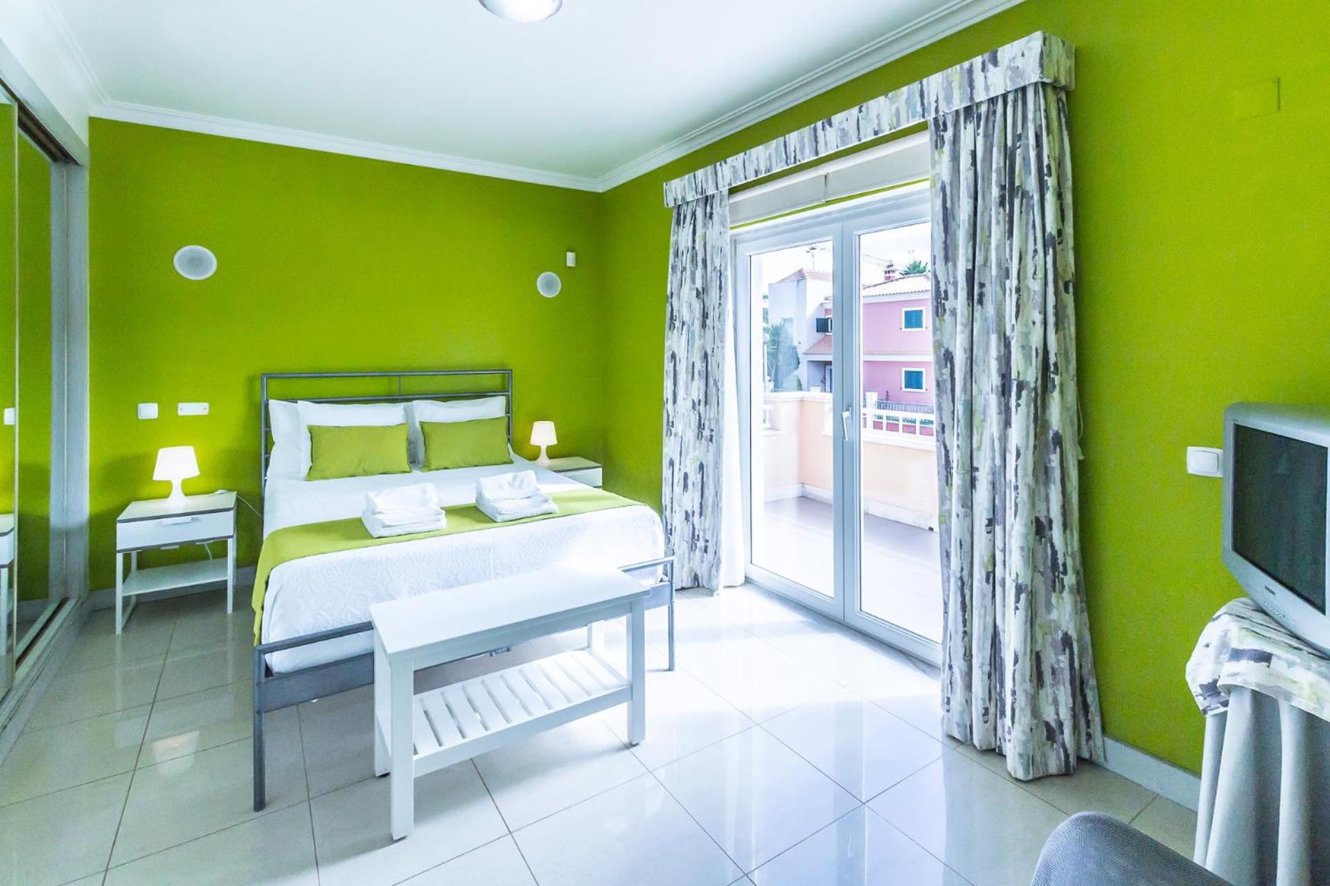Villa Quinta da Marinha II