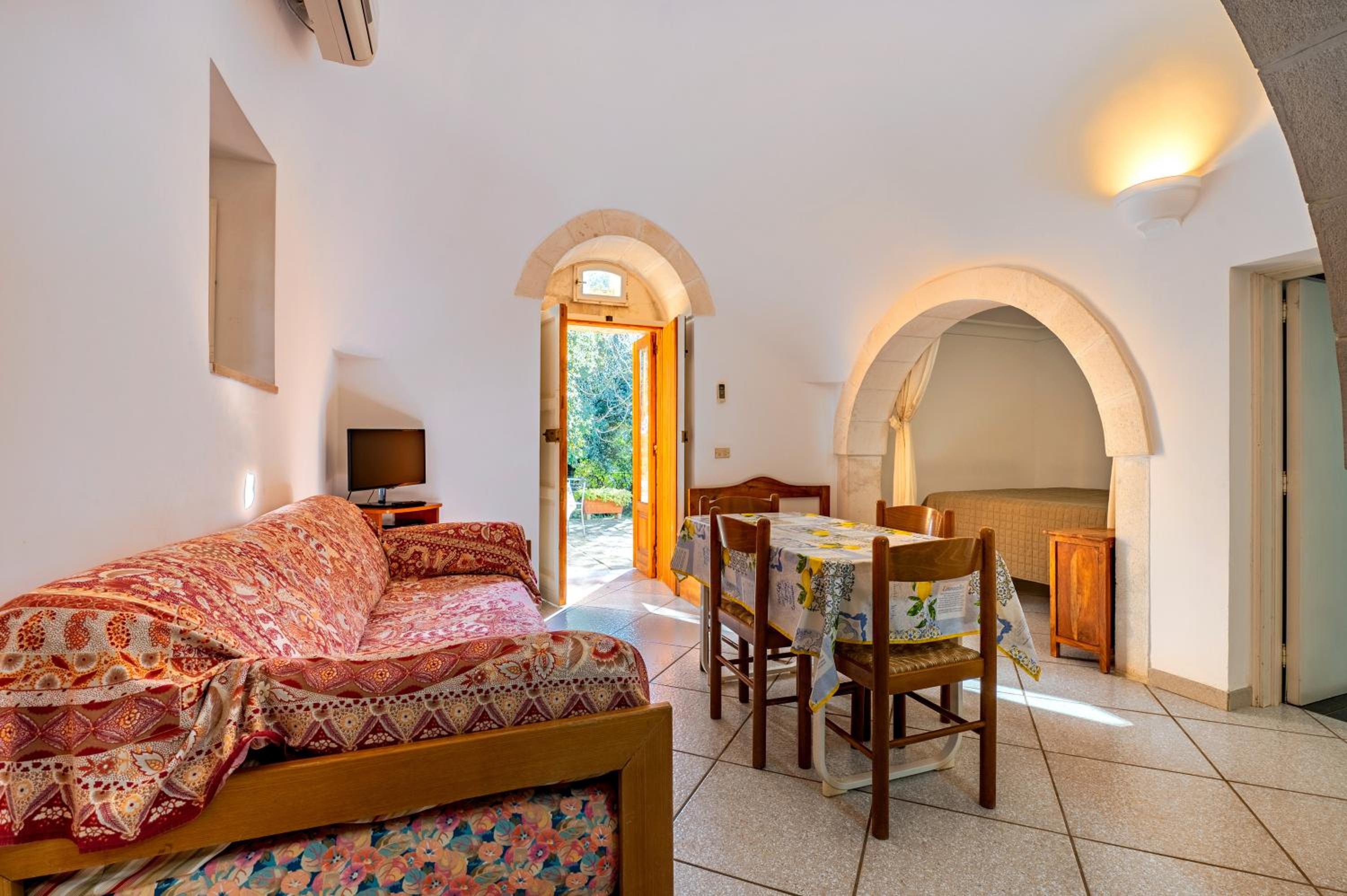 Trullo Nova - Ostuni view 5