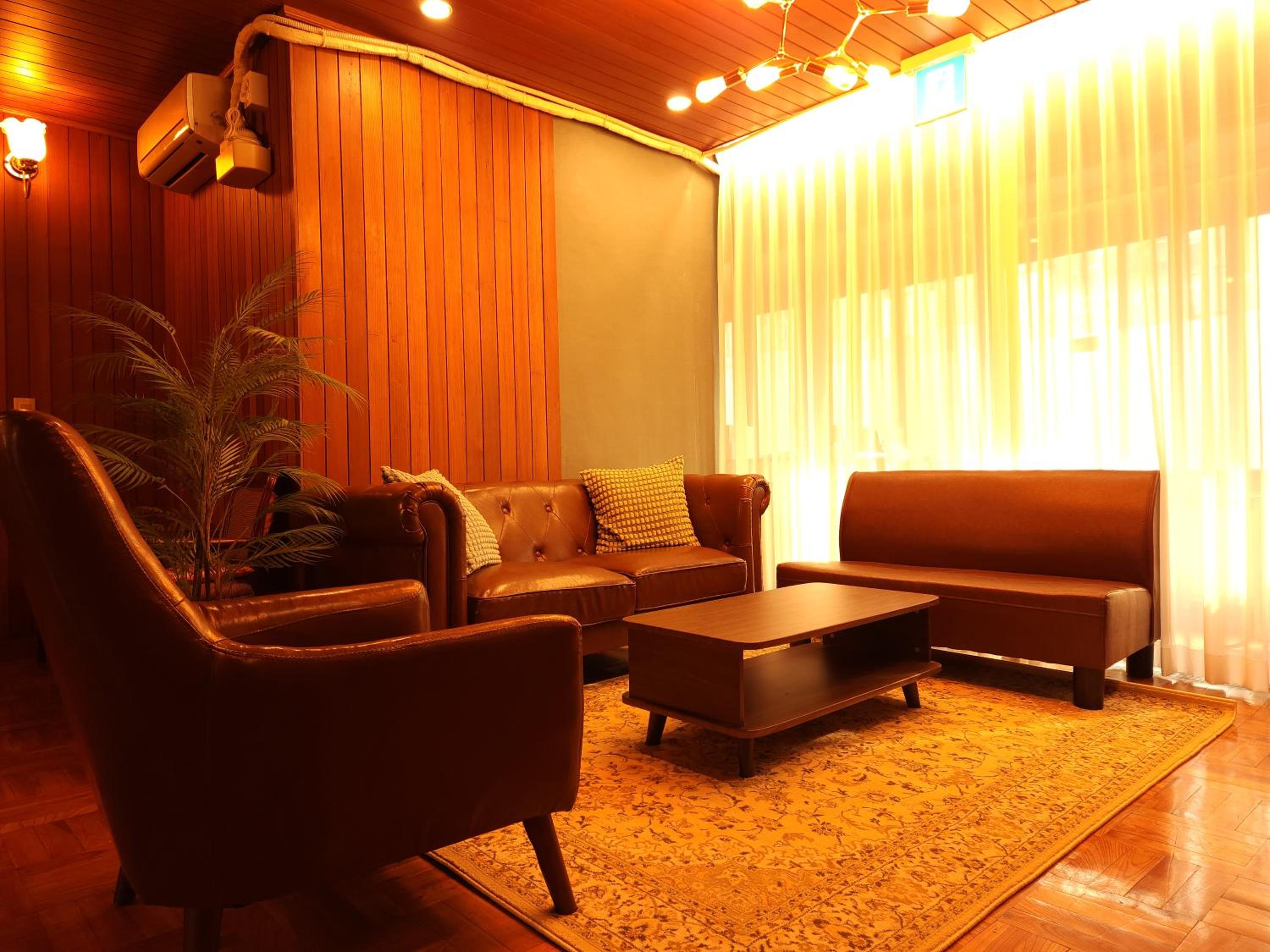 OYO Hostel Myeongdong 5