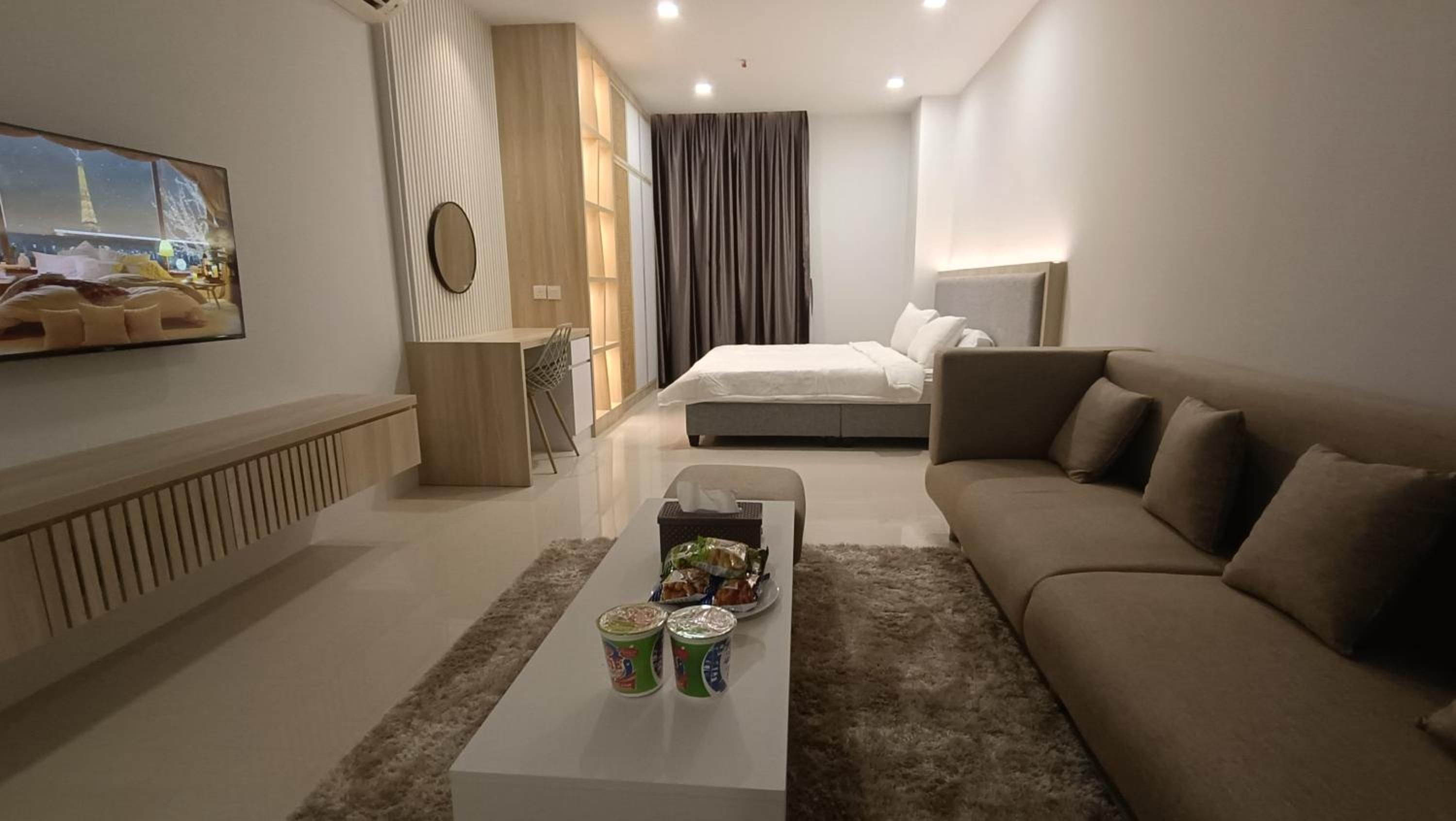 hotel room