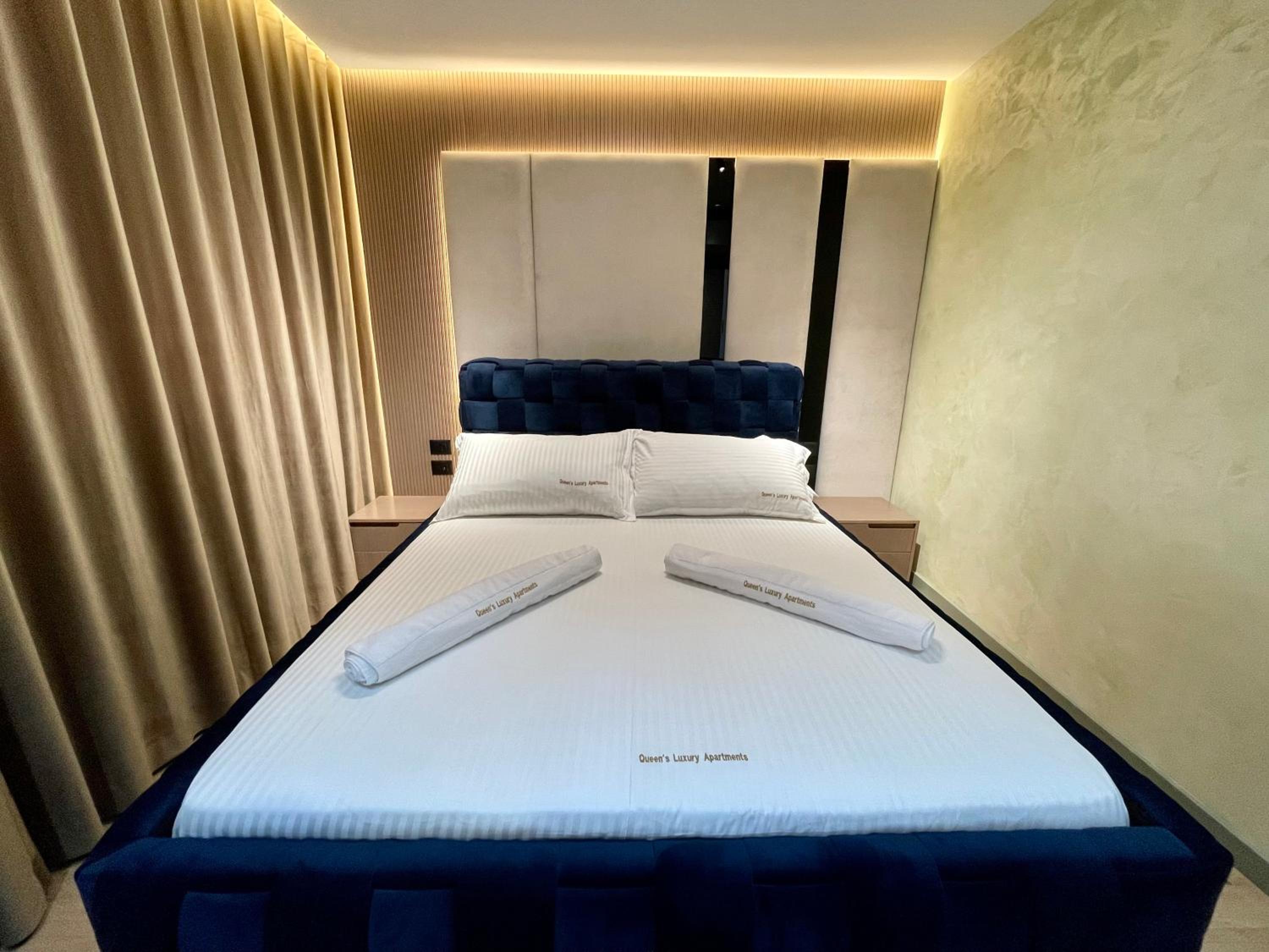 Queens Luxury Apartments Tirana