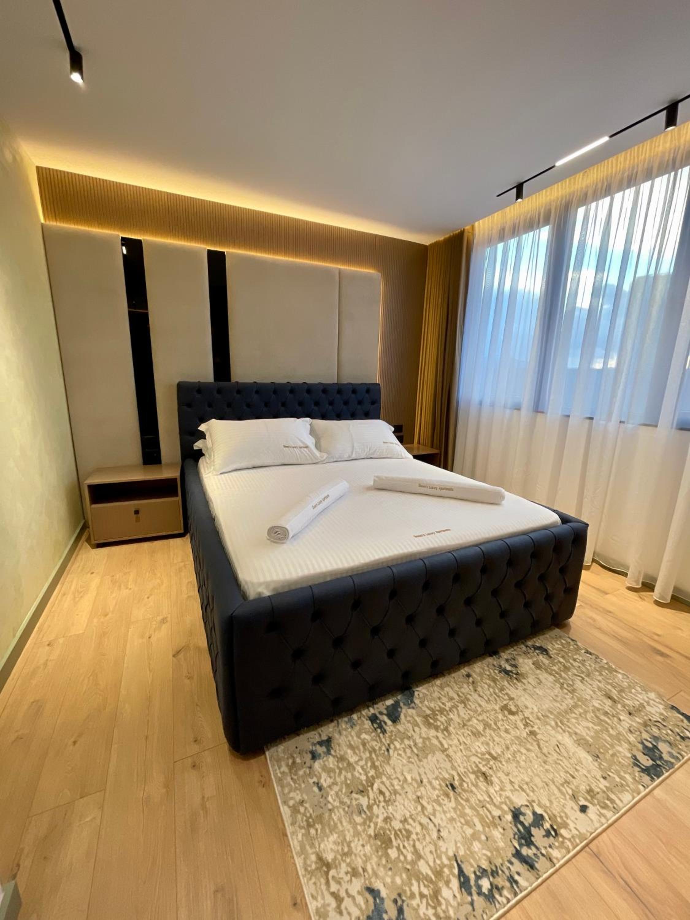 Queens Luxury Apartments Tirana