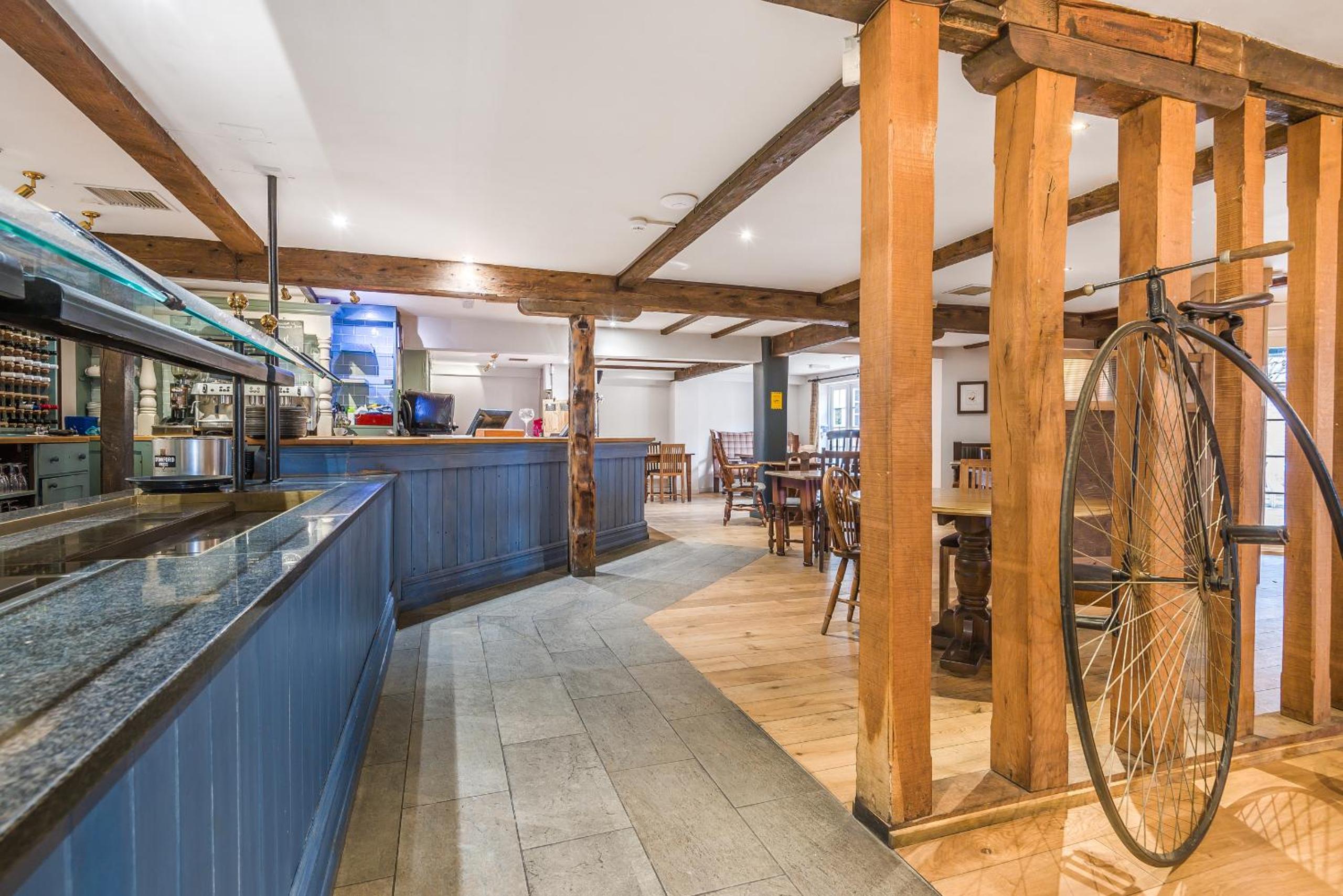 The Walhampton Arms