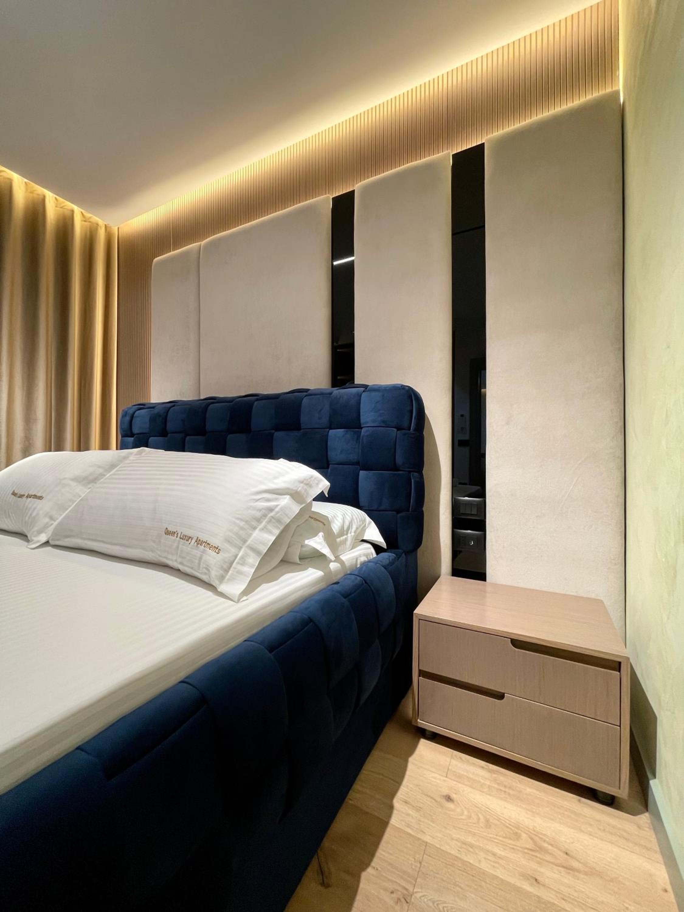 Queens Luxury Apartments Tirana
