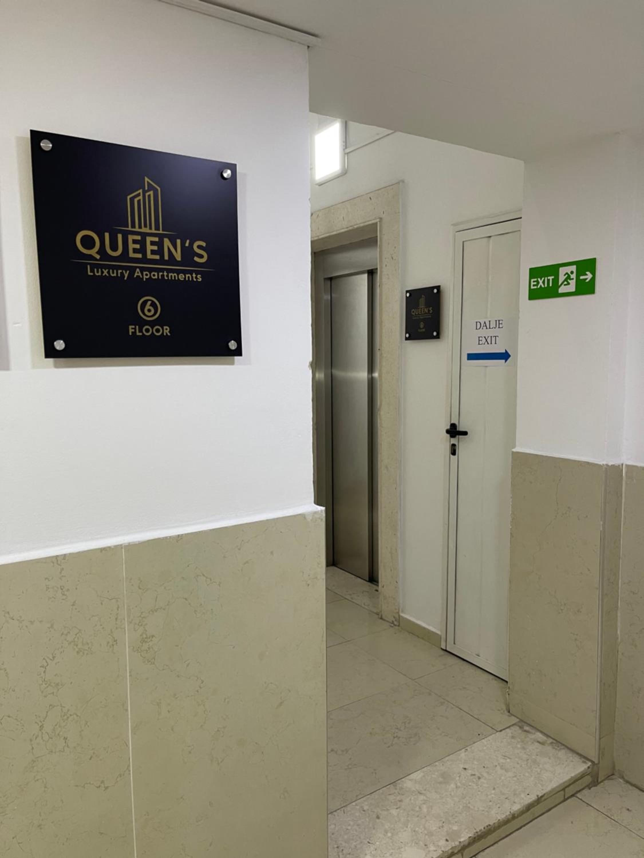 Queens Luxury Apartments Tirana