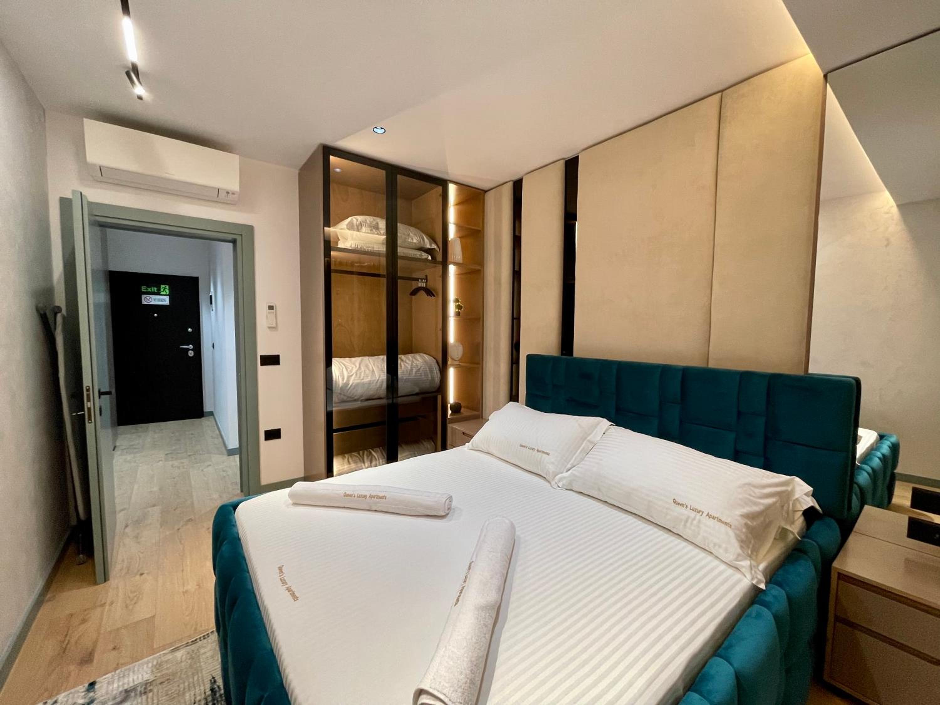 Queens Luxury Apartments Tirana