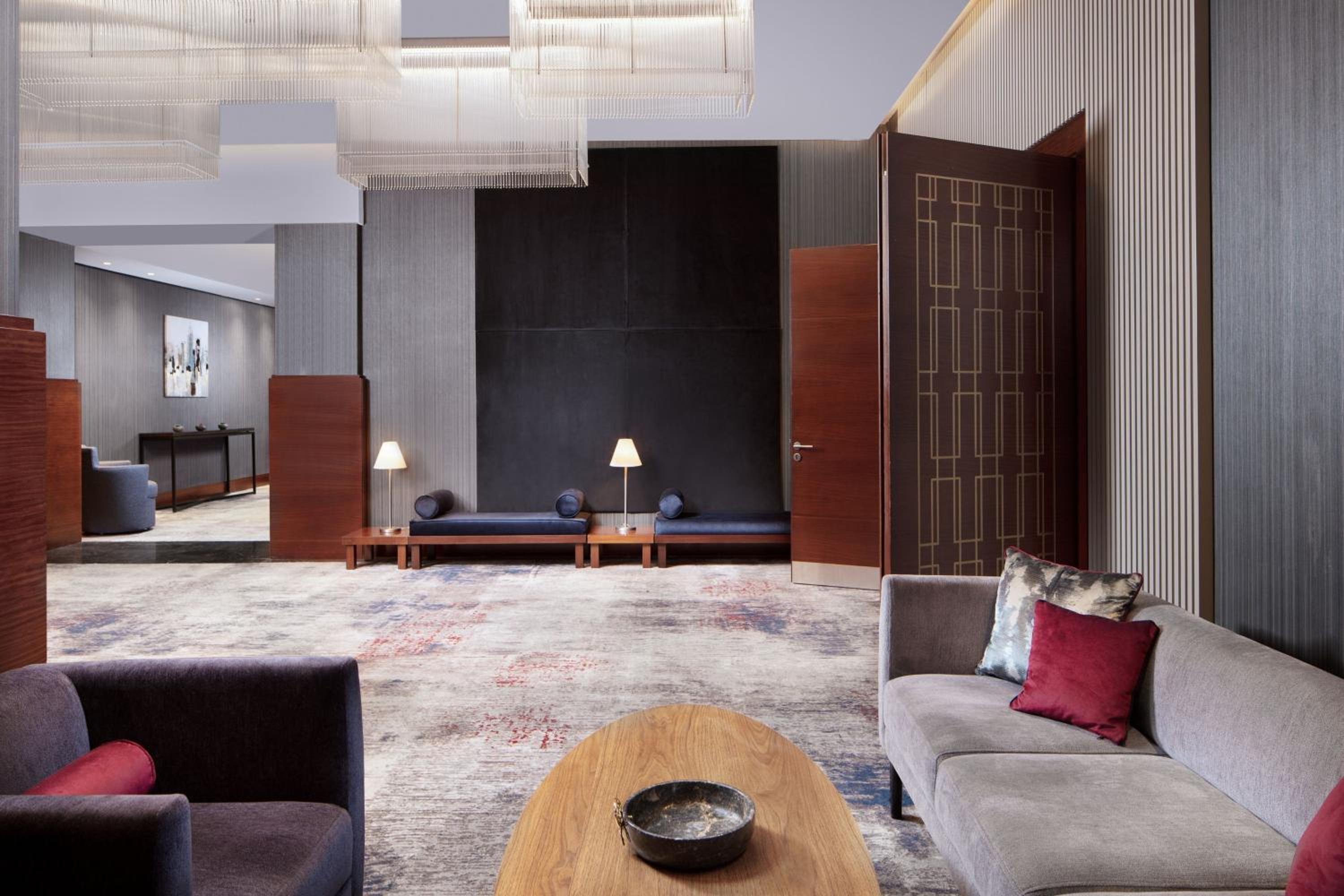 Delta Hotels by Marriott İstanbul Levent - Image 40