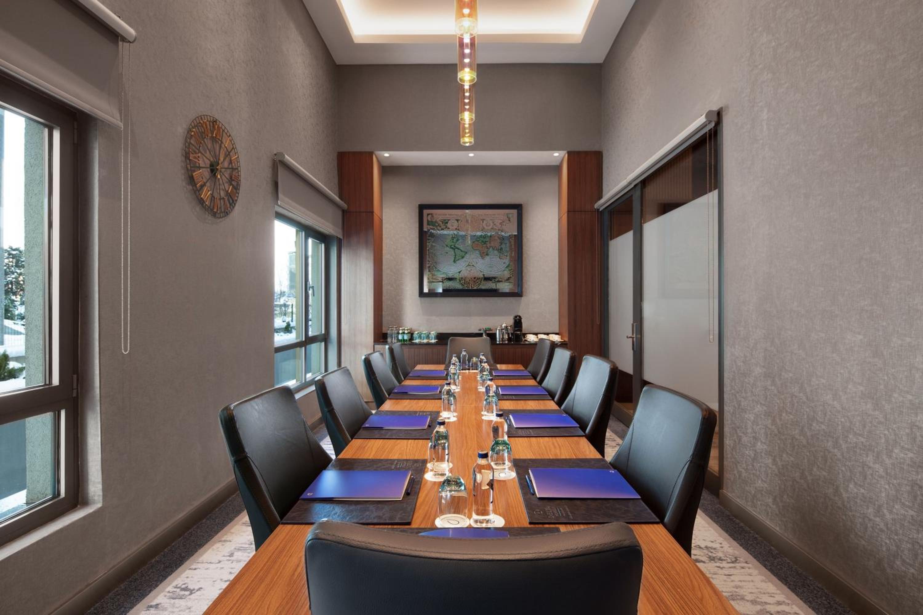 Delta Hotels by Marriott İstanbul Levent - Image 46