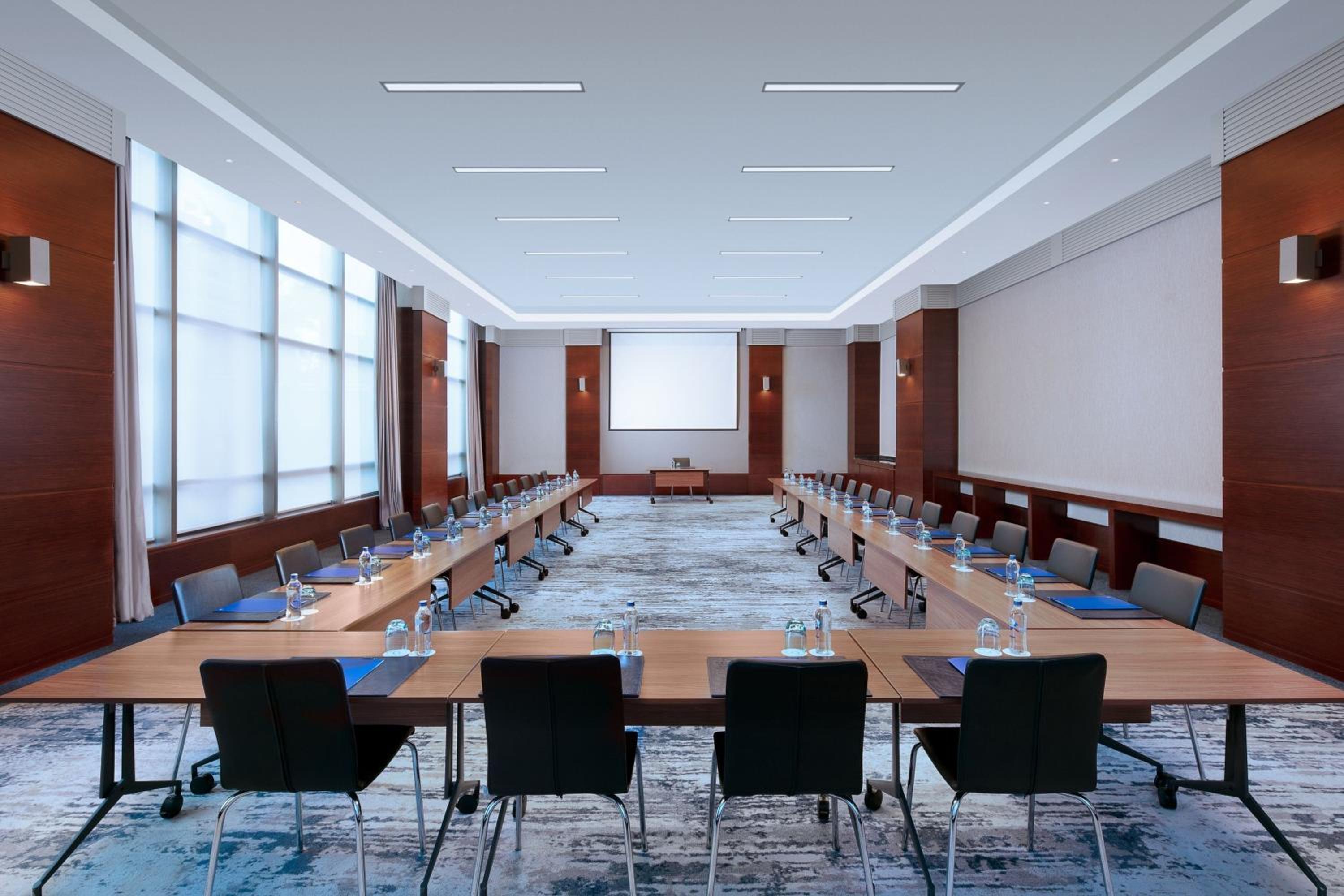 Delta Hotels by Marriott İstanbul Levent - Image 47