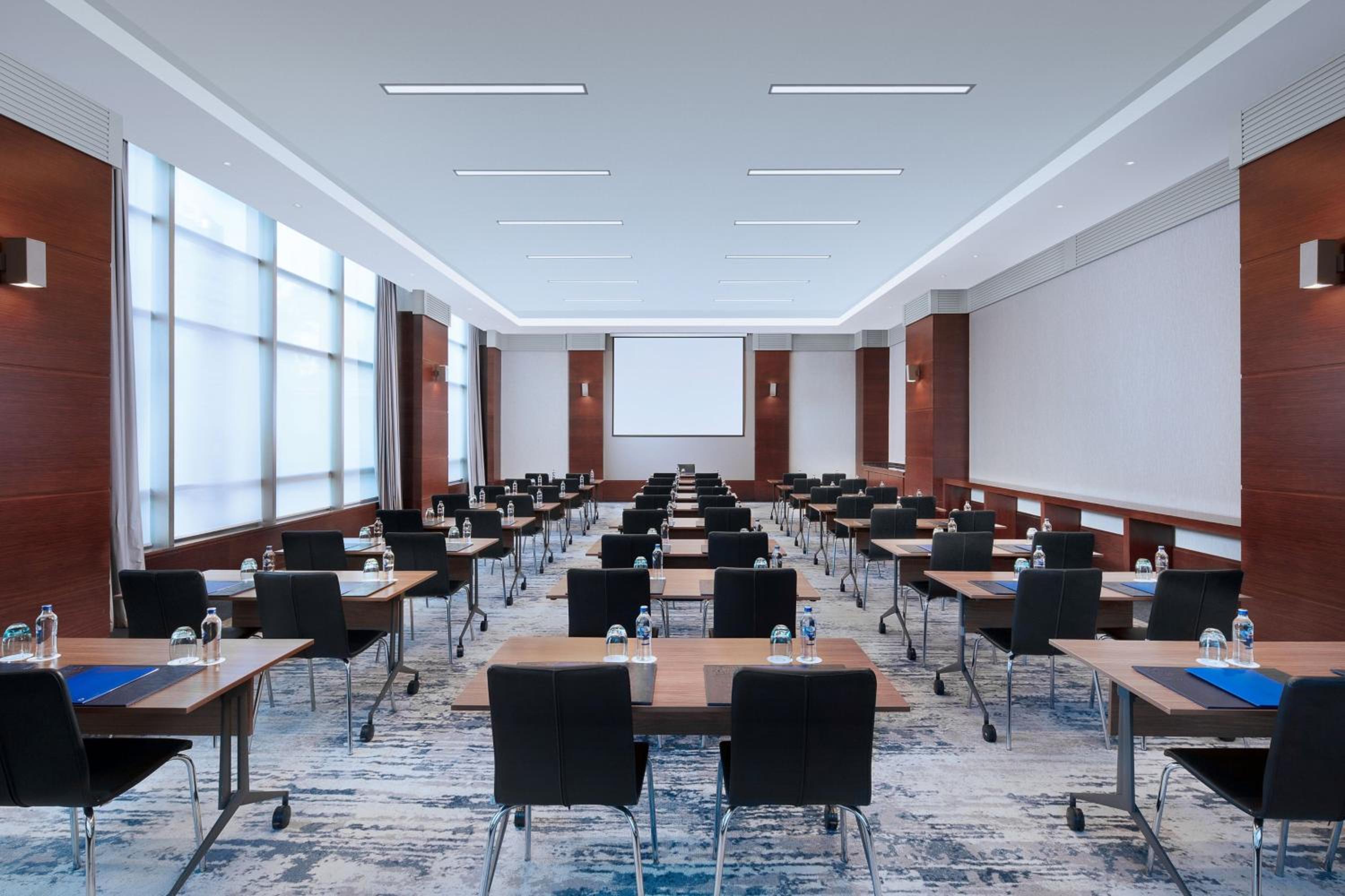 Delta Hotels by Marriott İstanbul Levent - Image 48