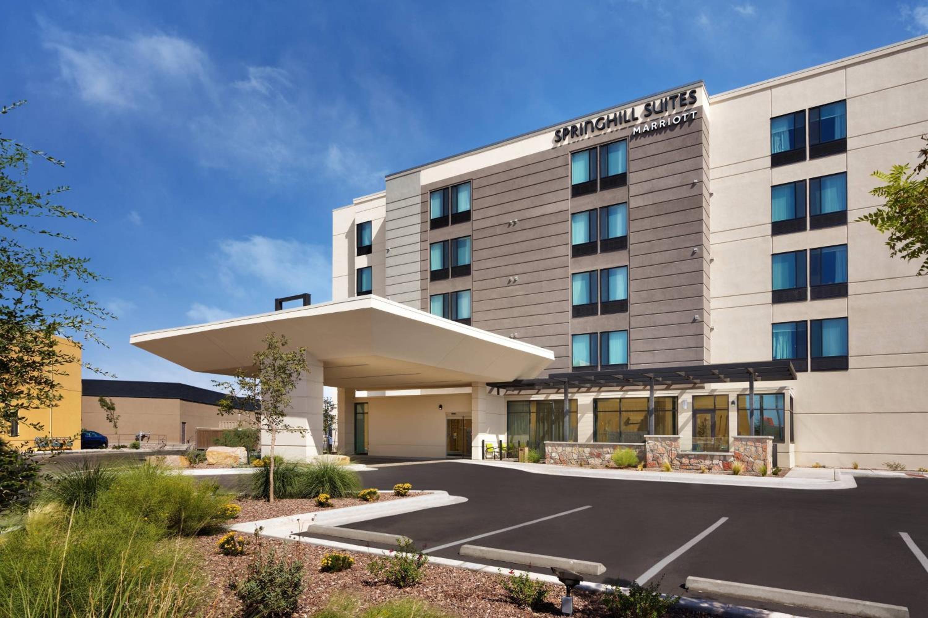 Hotel SpringHill Suites by Marriott El Paso Airport - Image 1